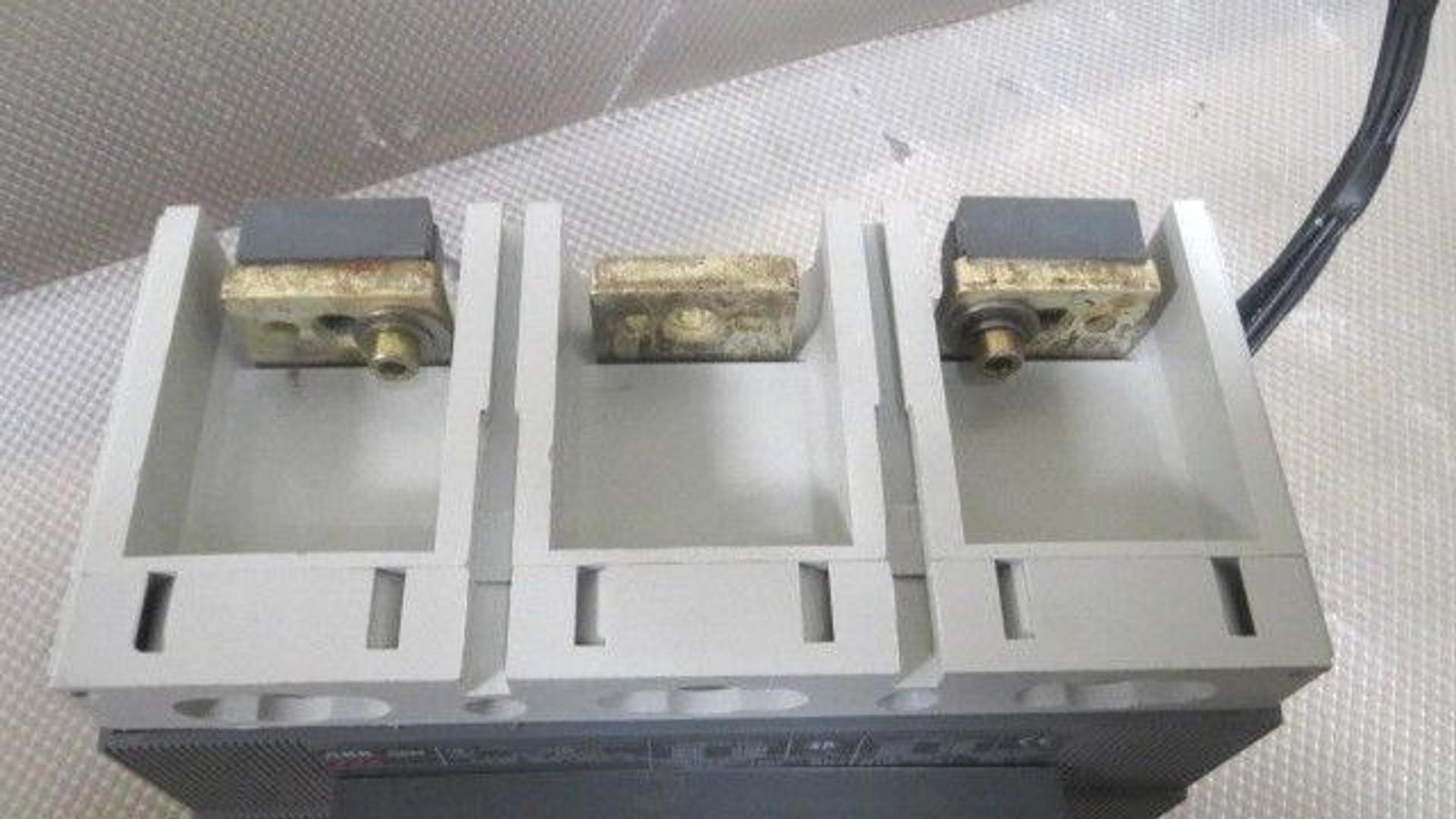 ABB S6N BREAKER 600 AMP 600 VAC 500 VDC 2 POLE WITH 600 AMP TRIP **WARRANTY**