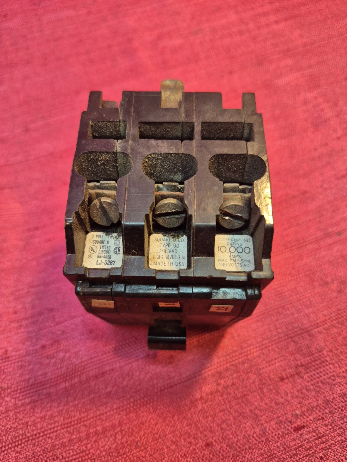 Square D QO330 3 Pole 30A Plug-In Breaker 240V Used Tested OK