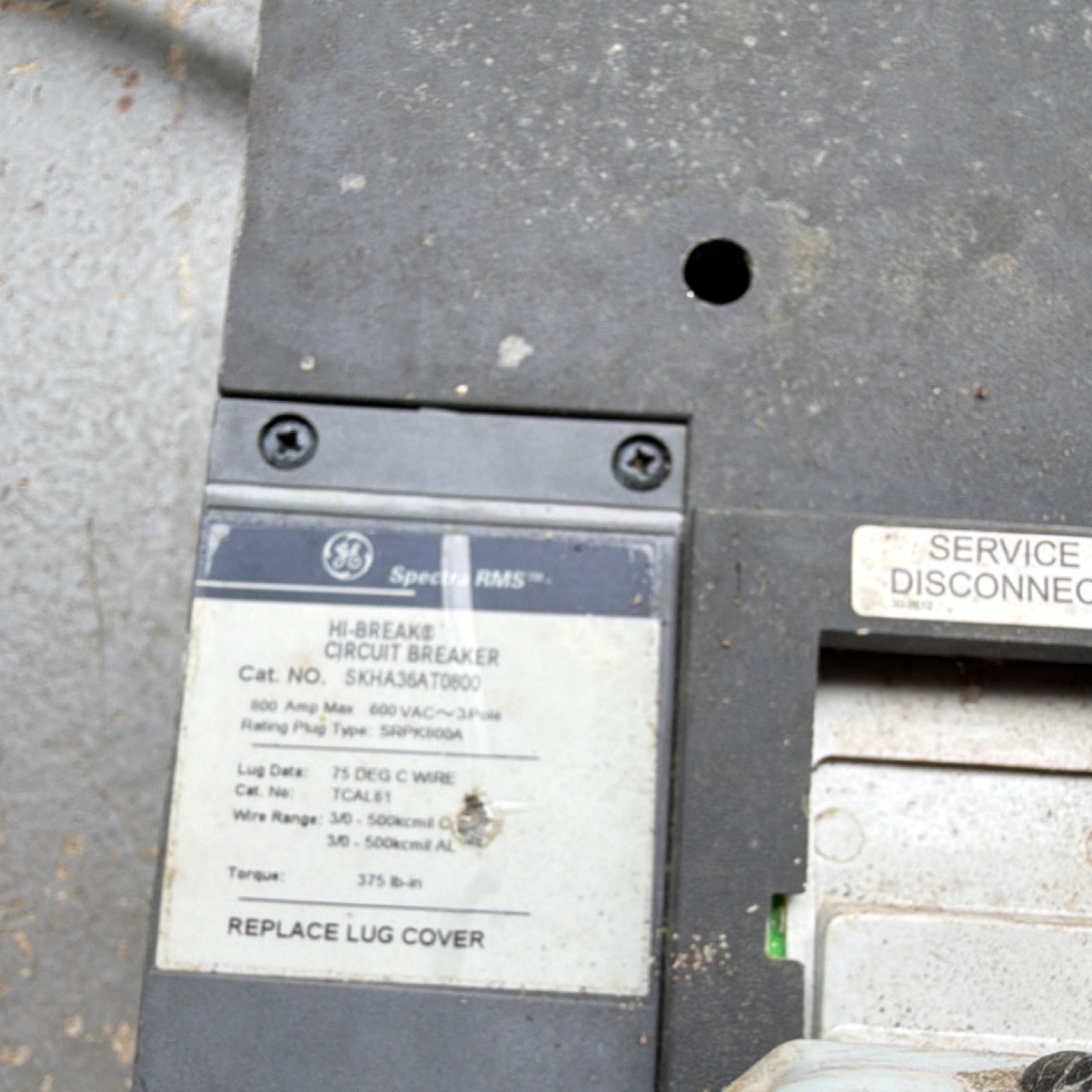 GE Spectra RMS 3-Pole Circuit Breaker 1200A Max 600VAC SKLA36AT1200