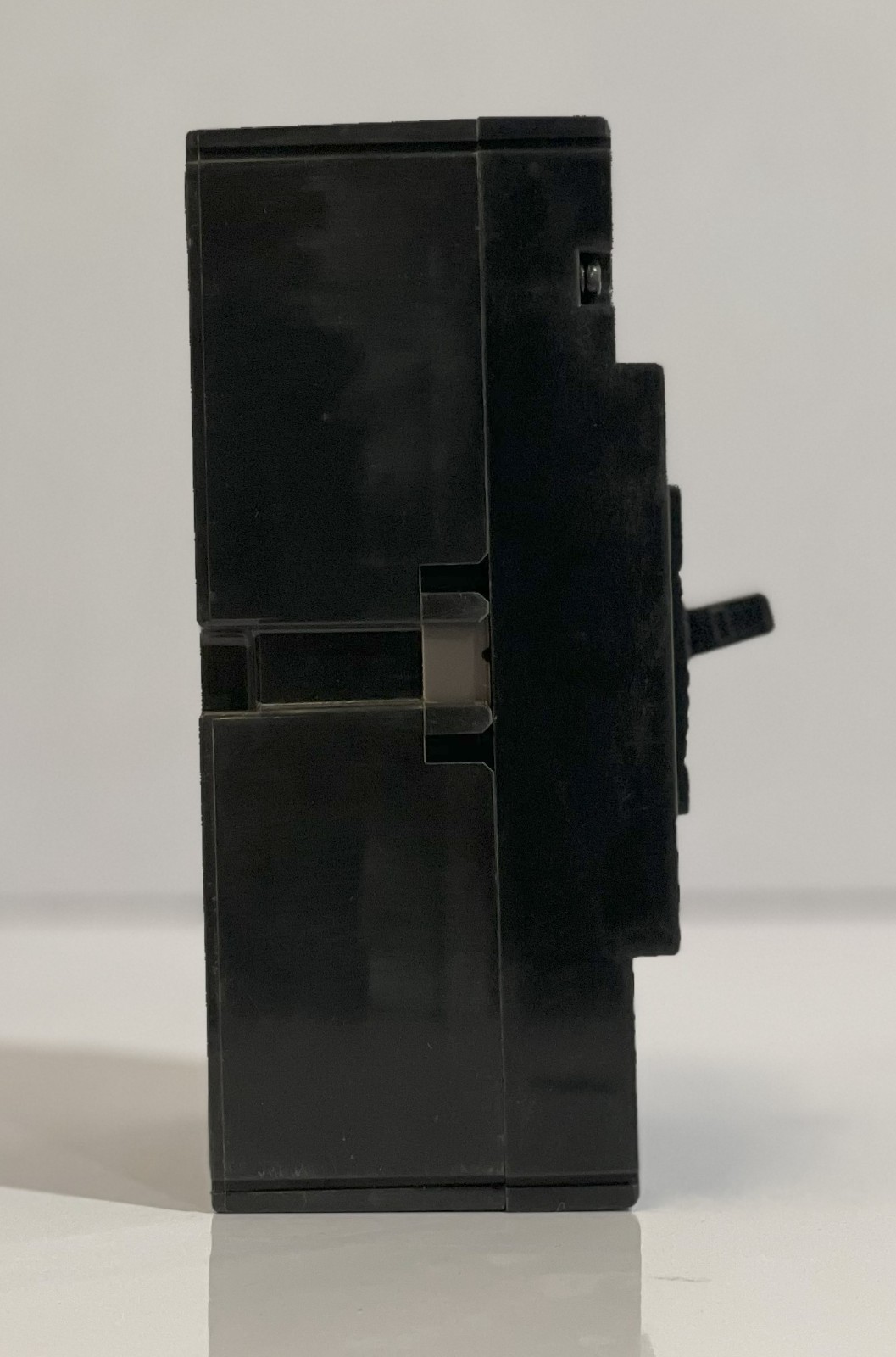 TERASAKI TEMBREAK XS100NB CIRCUIT BREAKER 30A 440VAC 25KA FREE FAST SHIPPING