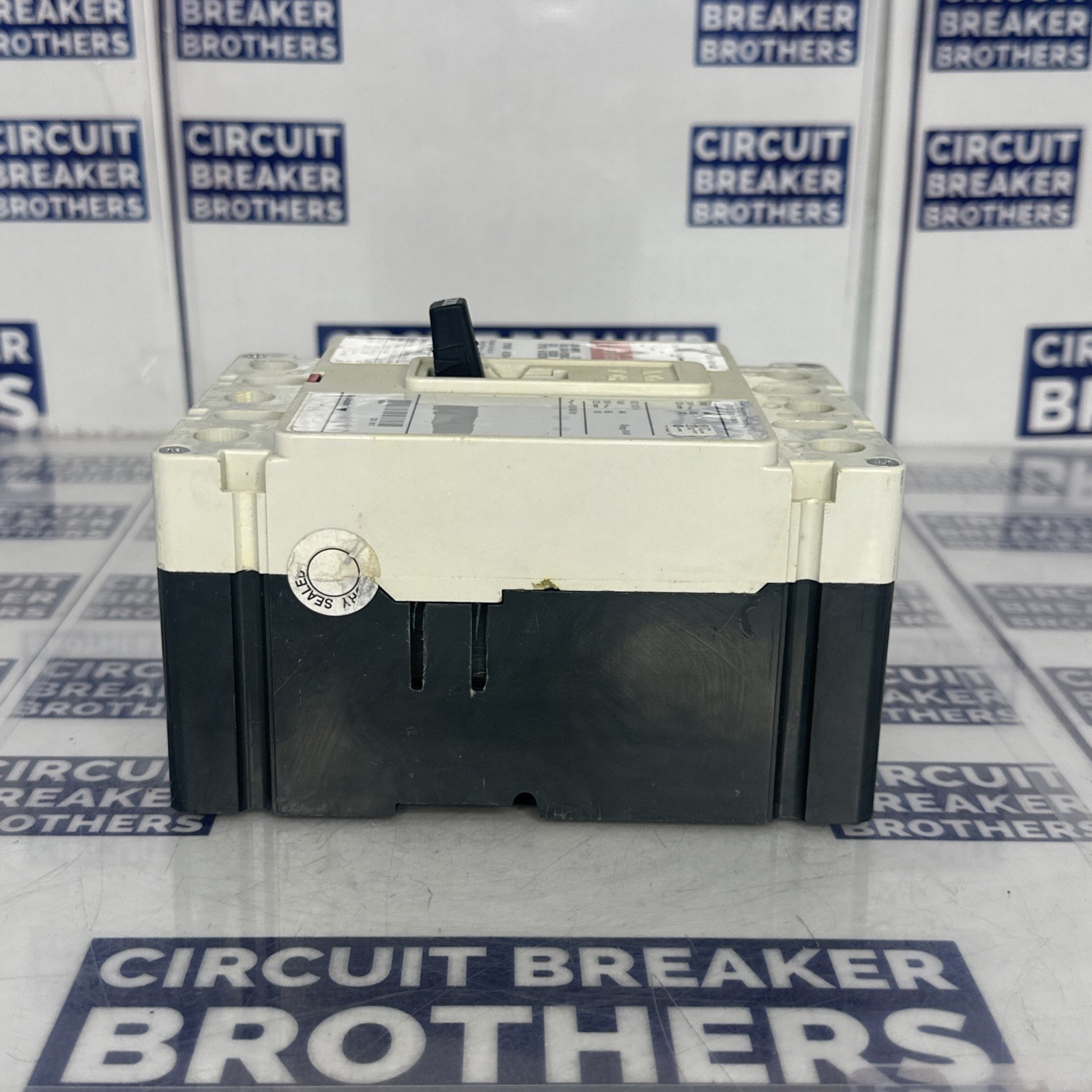 Eaton ED3200 200 Amp 240V 3 Pole 65kA Circuit Breaker (Ship Same Day)