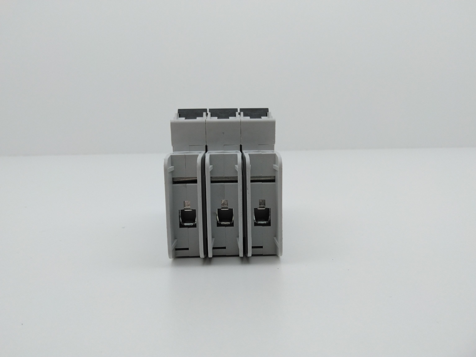 Eaton FAZ-D10/3-RT Circuit Breaker, 3 Pole, 10A