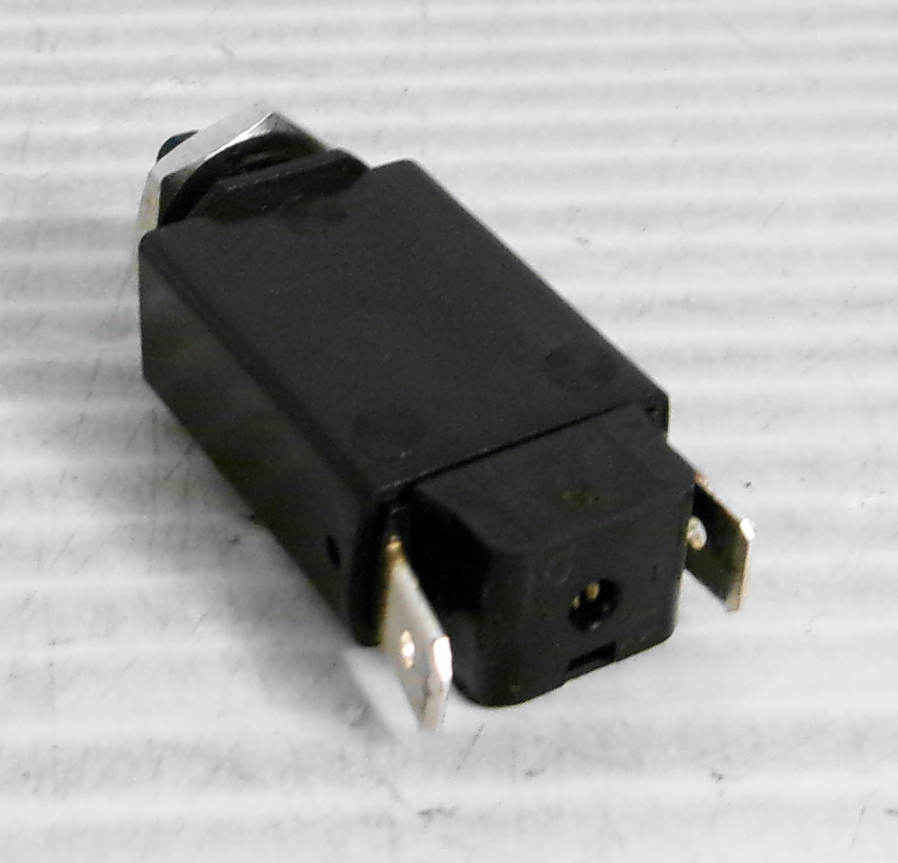 Schurter T11-I 311 1A Circuit Breaker 240VAC/0.05-16A 48VDC/0.05-16A (Lot of 6)