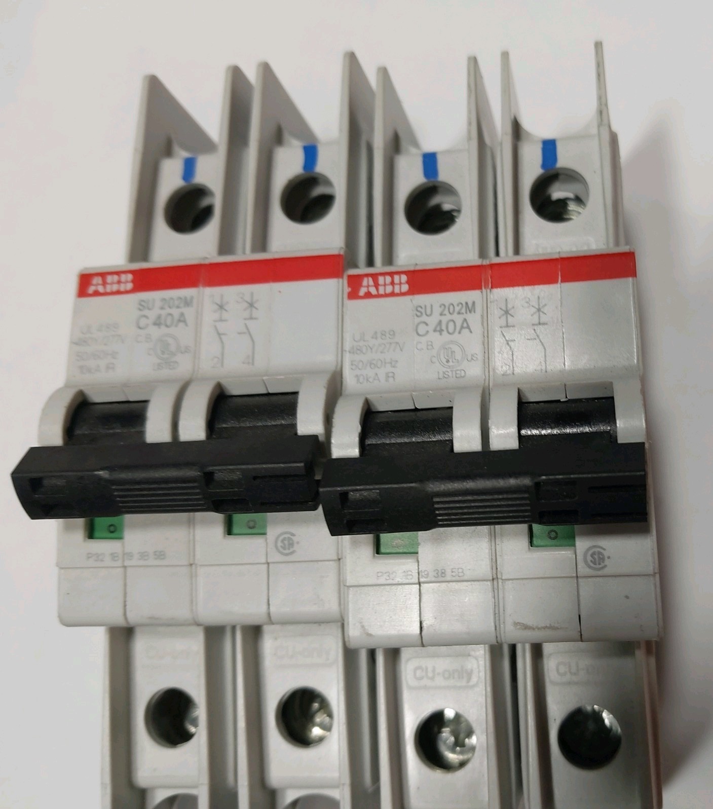 ABB SU202M 2-pole Circuit Breaker. 40 Amp. Lot of 2. 480V