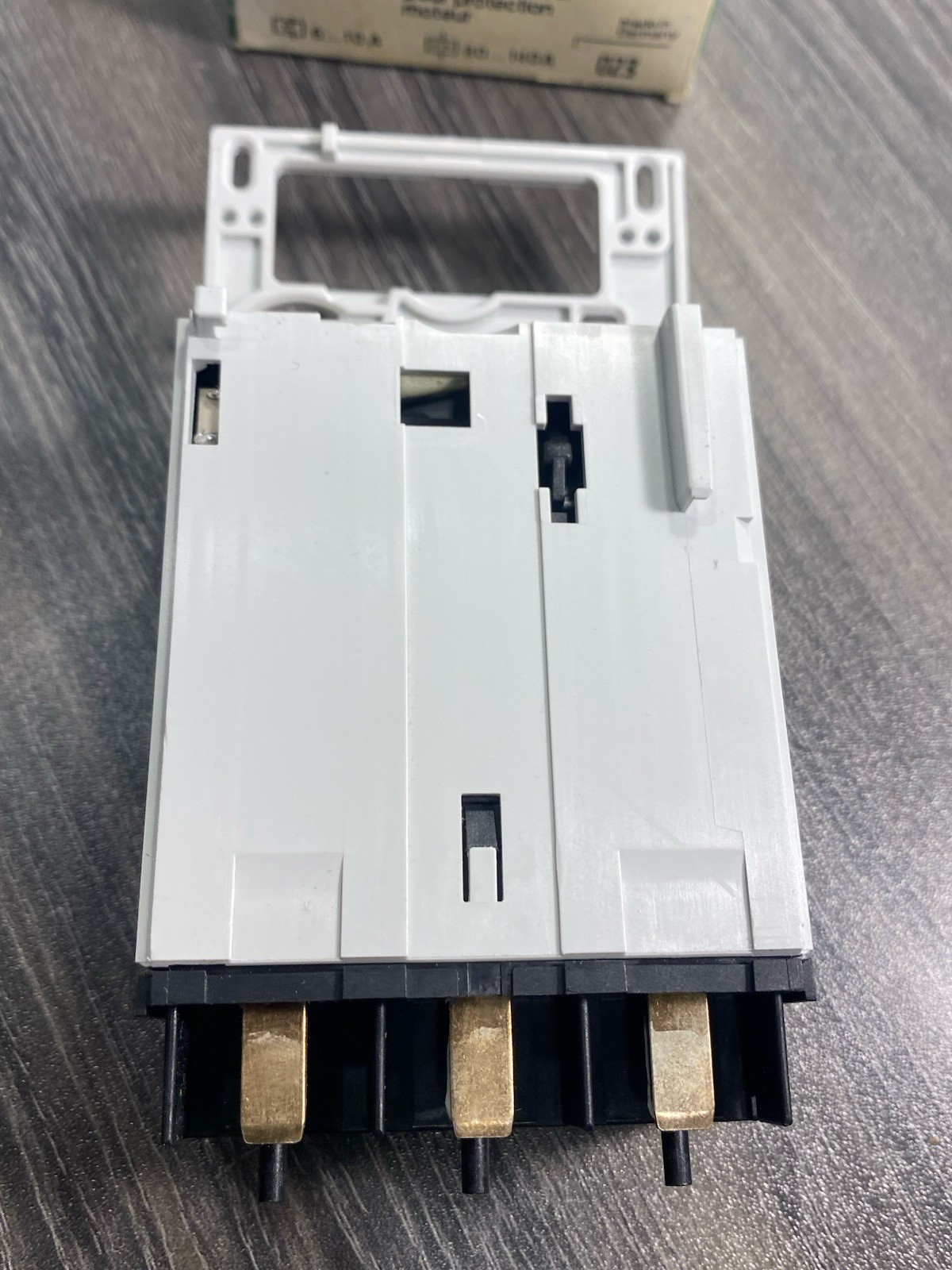 NOS Moeller ZM-10-PKZ2 Thermal Overload Trip Module 6-10A ZM (RW) – 10-PKZ2
