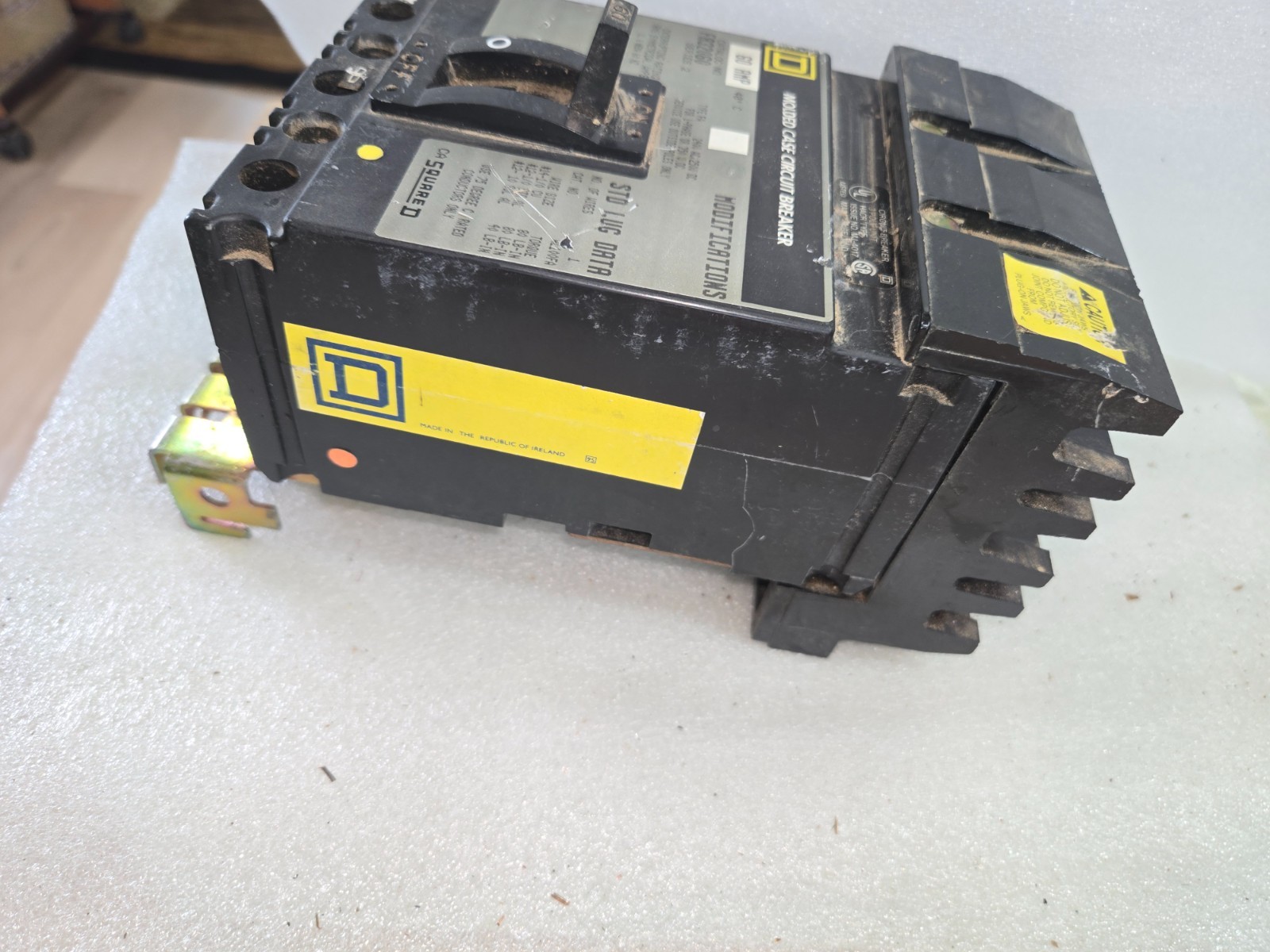 Square D 60 Amp I-Line Circuit Breaker 240 VAC 3 Pole FA32060