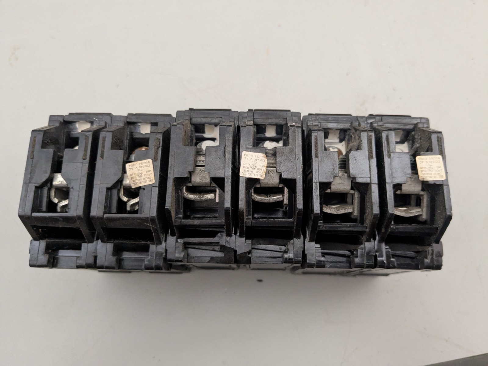 3x General Electric 2x20A 1x30A THQL2120 Circuit Breaker 2P 20A 30A Series TQL