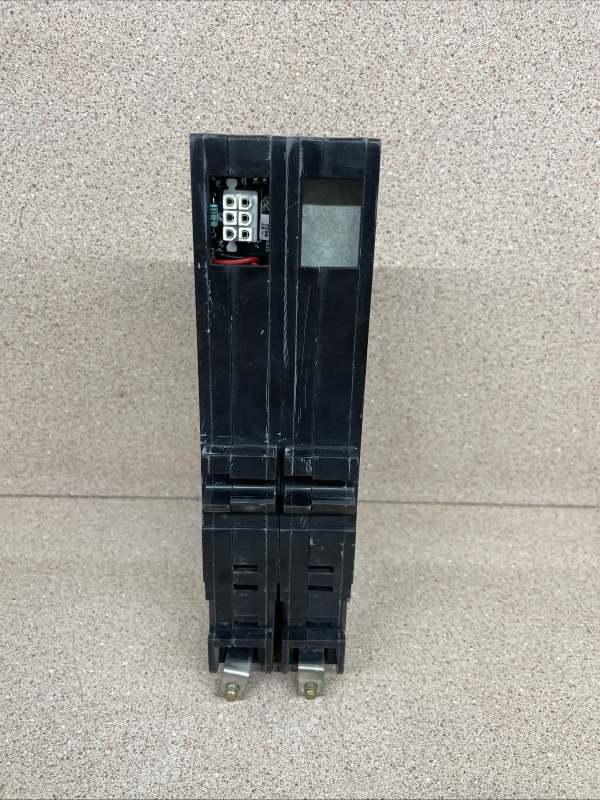 Square D EHB24020AS Circuit Breaker 20A 2Pole 480 V SEE PICS