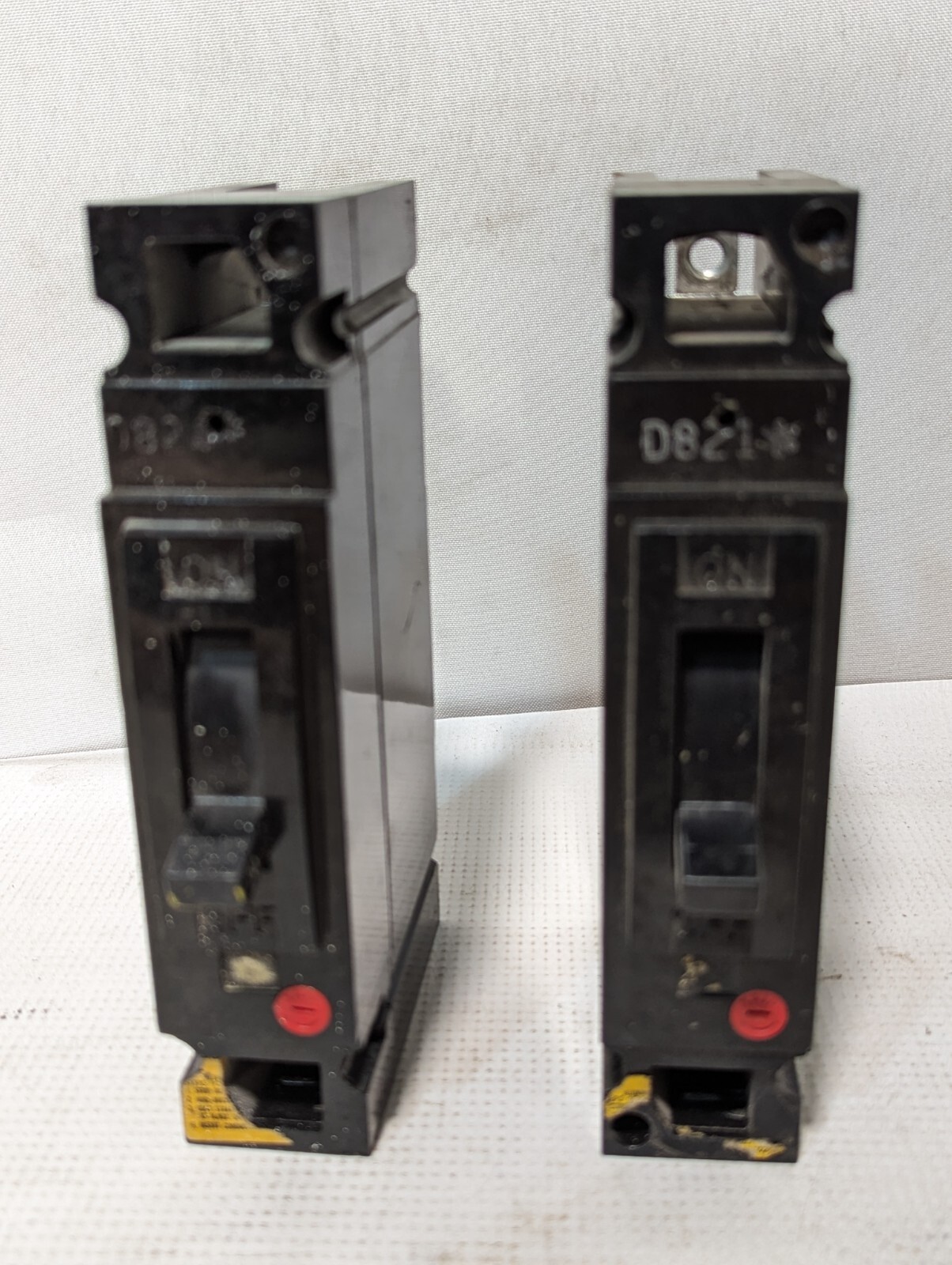 Lot of 3 General Electric TED113020 Circuit Breaker 1-Pole, 20Amp, 277VAC/125VDC