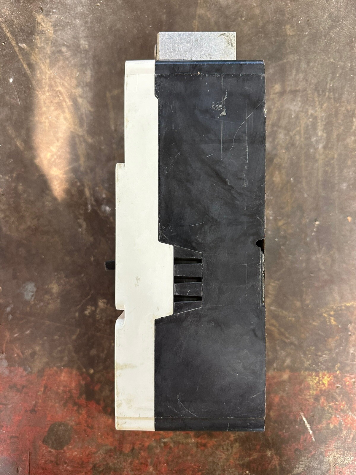 Cutler Hammer KD2400F Circuit Breaker Series C 400A 600VAC 2 Pole 200A Trip