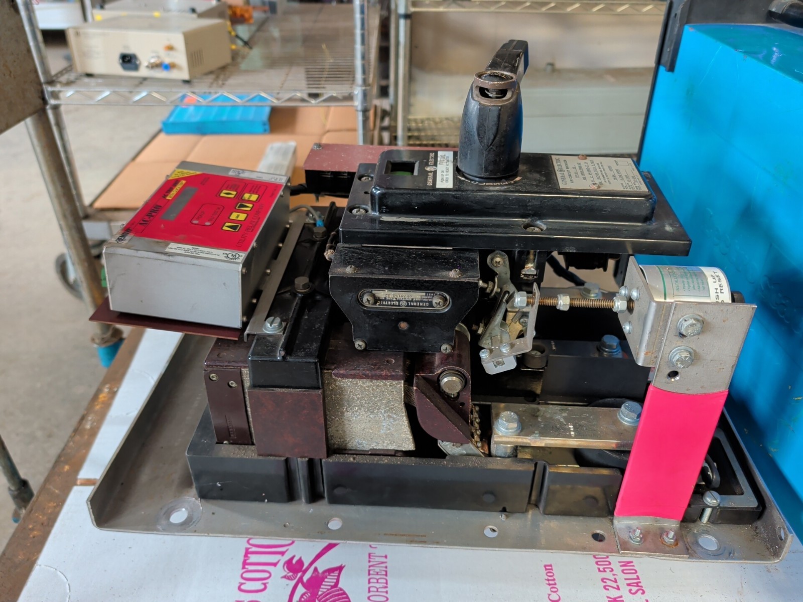 GENERAL ELECTRIC AIR CIRCUIT BREAKER AK-1-25 600A W/ AC-PRO TRIP UNIT T-361-2