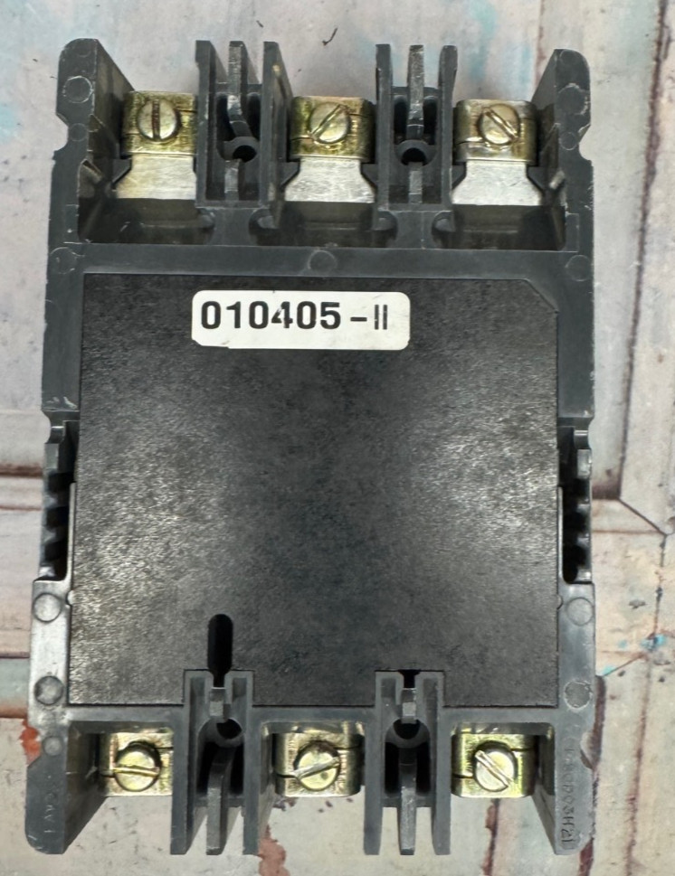 CUTLER-HAMMER FDB 14k Industrial Circuit Breaker 15 AMPS 3 POLE