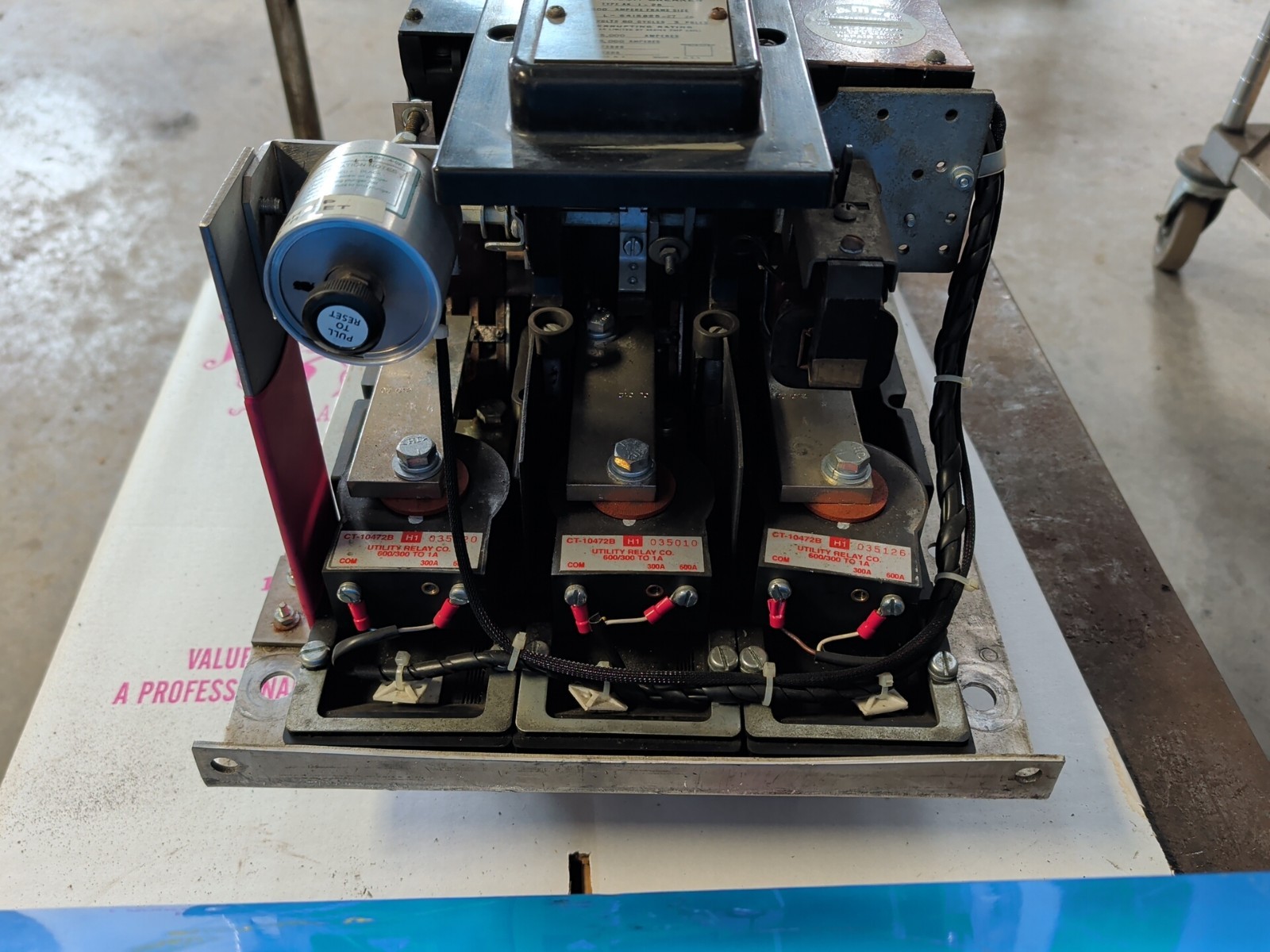 GENERAL ELECTRIC AIR CIRCUIT BREAKER AK-1-25 600A W/ AC-PRO TRIP UNIT T-361-2