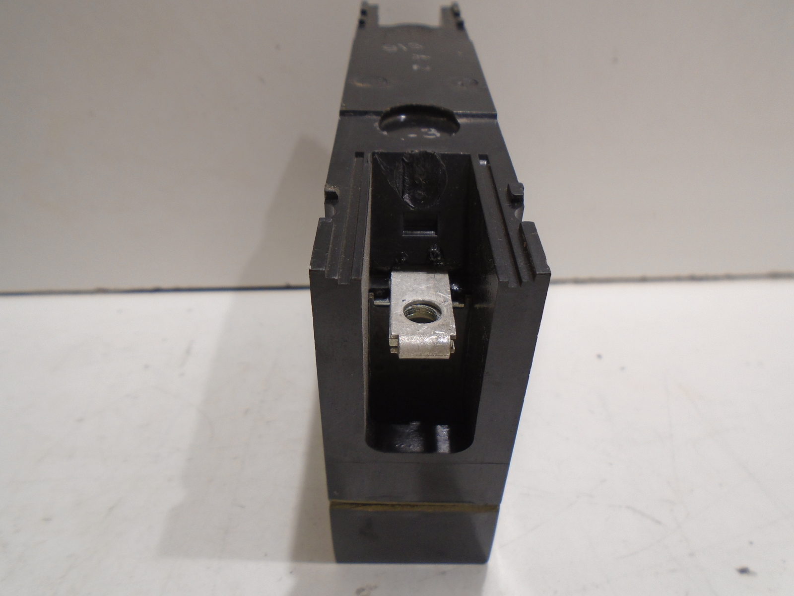 GENERAL ELECTRIC TED113020 CIRCUIT BREAKER 20A 1-POLE 277VAC