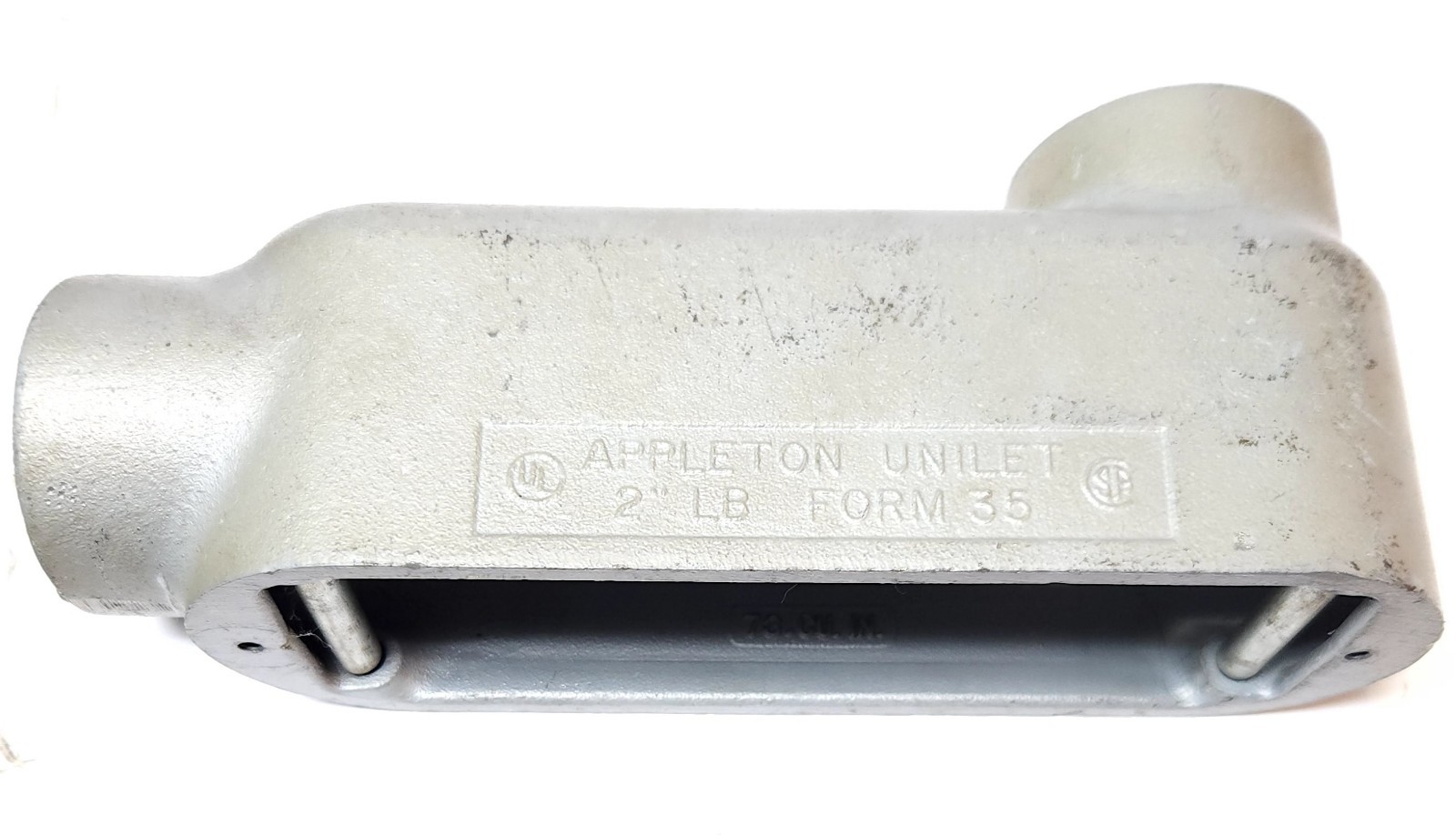 APPLETON 2″ UNLET IRON CONDUIT BODY FORM 35 3 #4/0 XHHW MAX 73 CUBIC INCHES