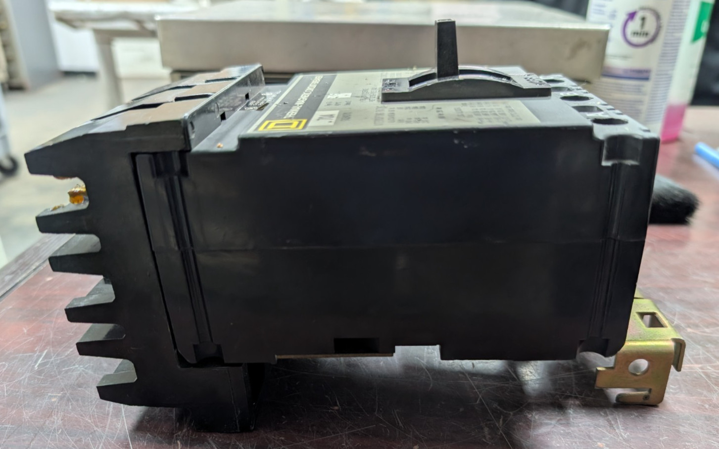 🤪 SQUARE D 70 AMP I-LINE CIRCUIT BREAKER 480 VAC 3 POLE FA34070