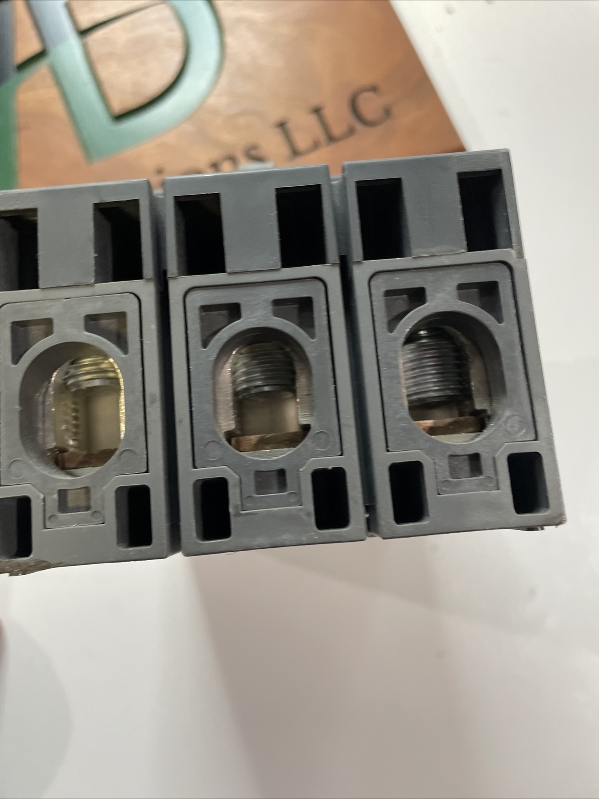 NOARK CIRCUIT BREAKER 15AMP 3 POLE M1S15T3L