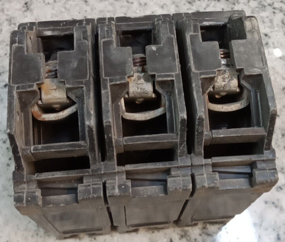 General Electric/BREAKER/THQL32050/50A/3P /240V/GROVE/THQL/USE(L240