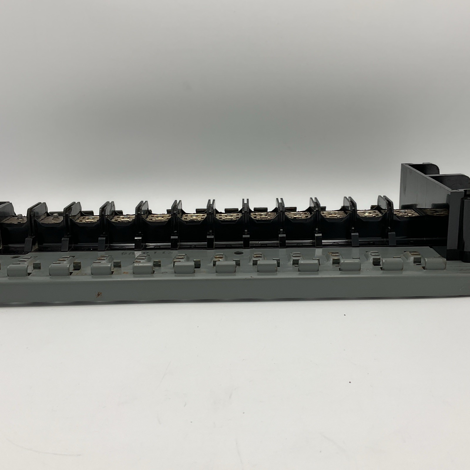 Federal Pacific Stab-Lok 150 Amp 20 Space Stab-Lok Buss Bar W/Neutral & Hardware