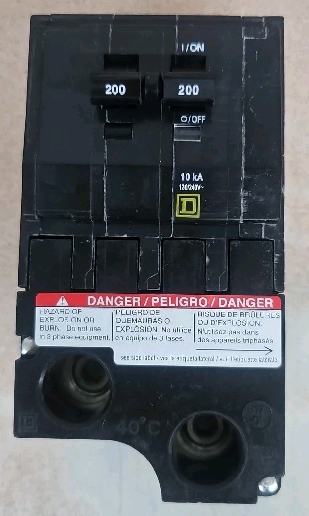 Square D QO2200 Plug-on Circuit Breaker 200 Amp 2 Pole 120/240V 50/60 Hz NOS