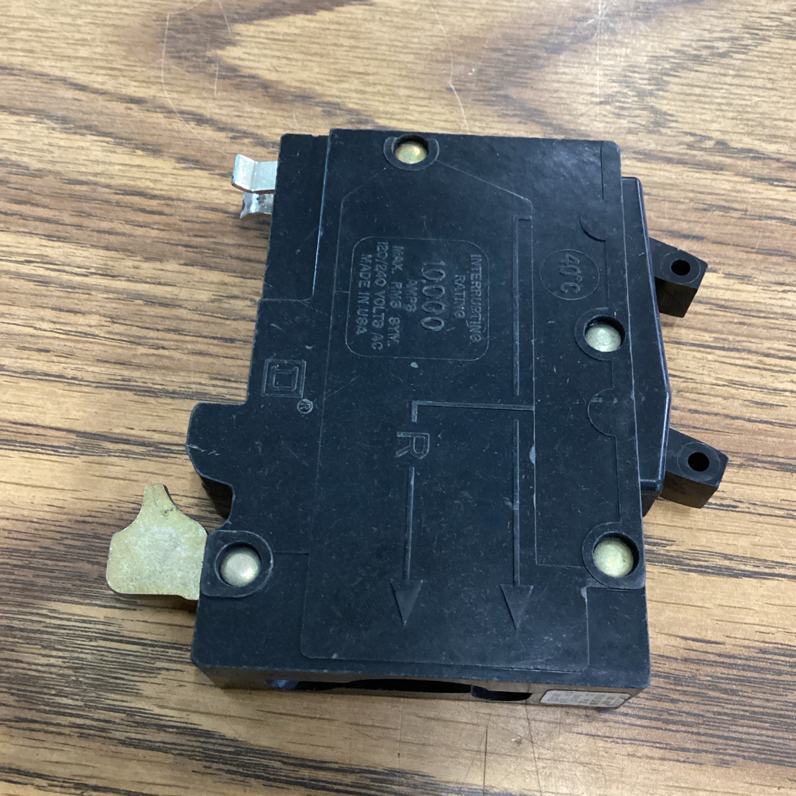 Square D QOT2020 20 Amp 1 Pole 120 volt Piggy Back with Hook QO2020 USED