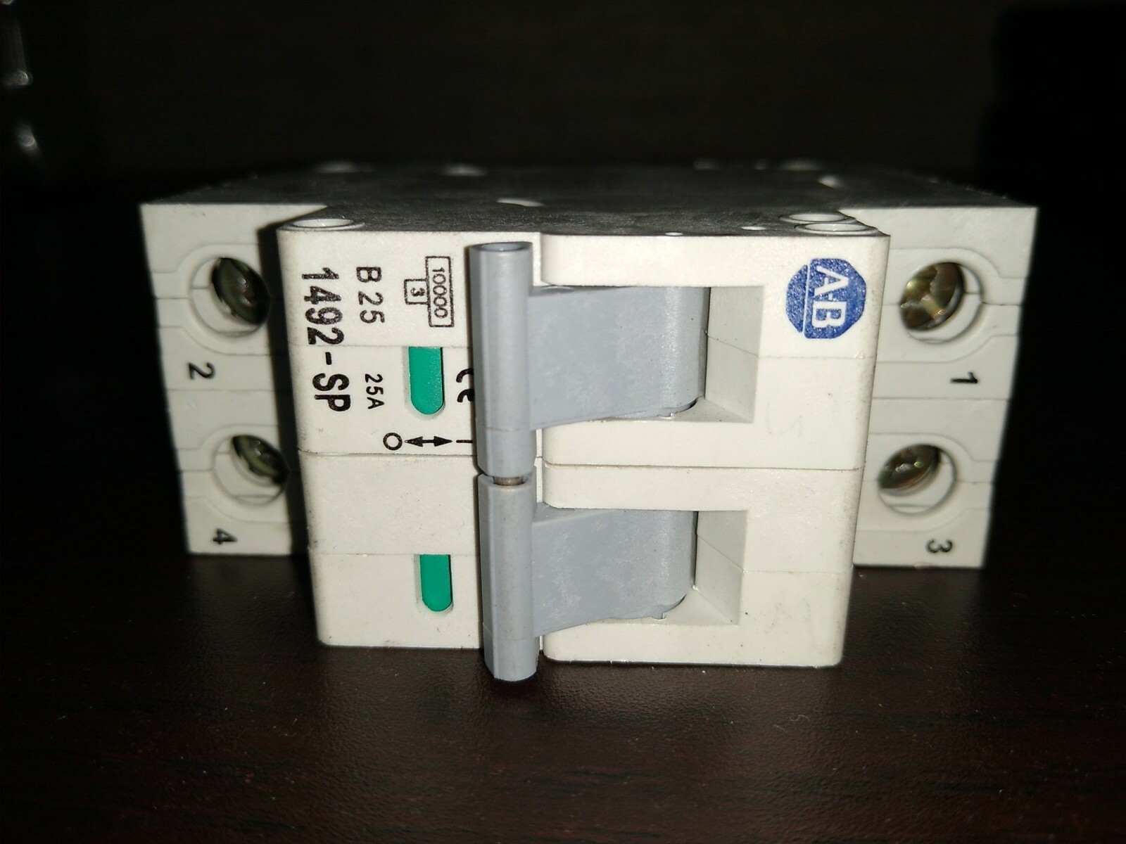 Allen Bradley 1492-SP2B250 Miniature Circuit Breaker Ser. C, 25A, 1492SP2B250 AB