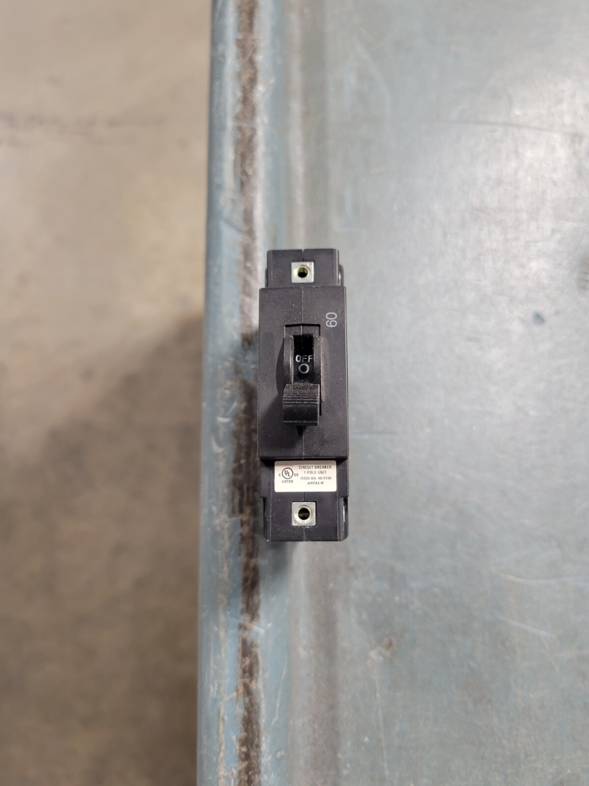 AIRPAX LELK1-1REC4-30326-60, 60AMP CIRCUIT BREAKER BULLET STYLE, Black Handle