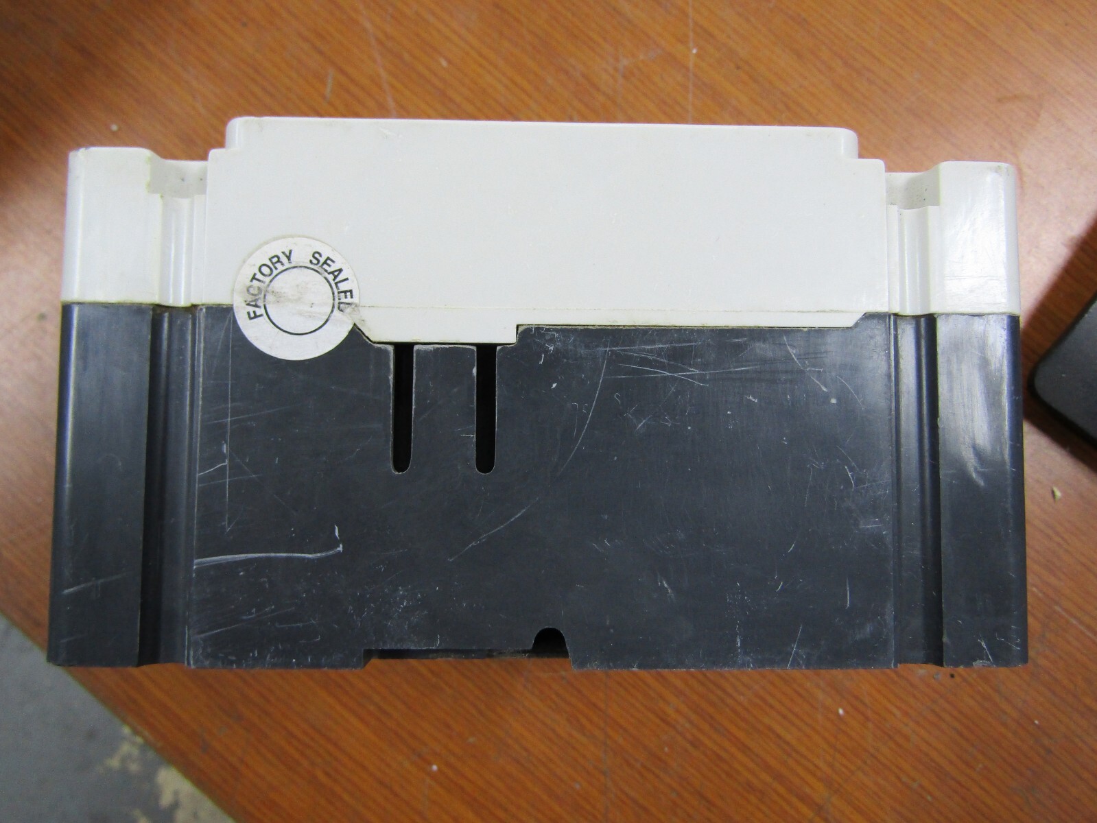 💥EATON 150 AMP CIRCUIT BREAKER 3 POLE 240 VAC ED3150BP10