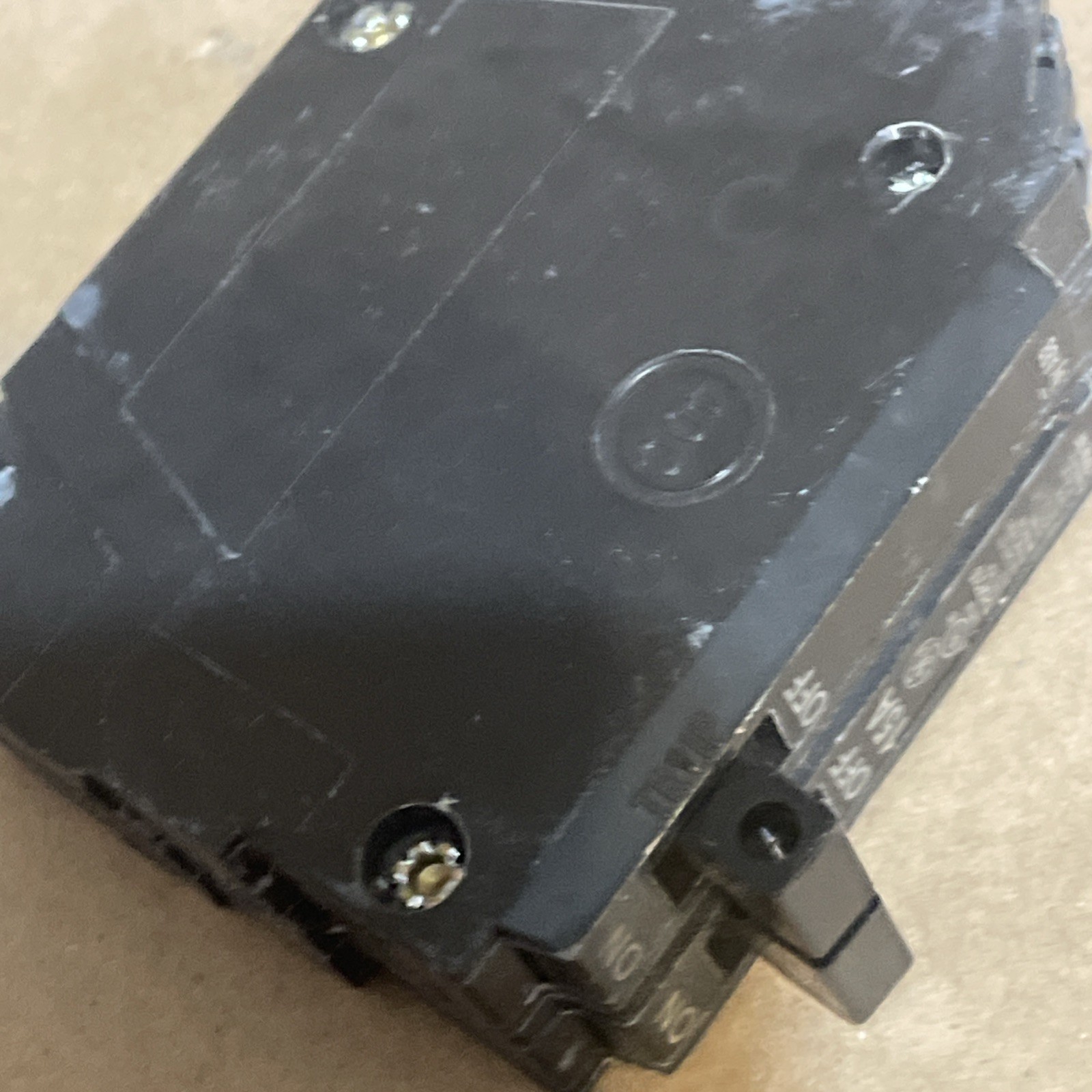 SQUARE D HOMT1515 Type HOMT HOMELINE 1P 15 AMP Tandem Duplex Circuit Breaker