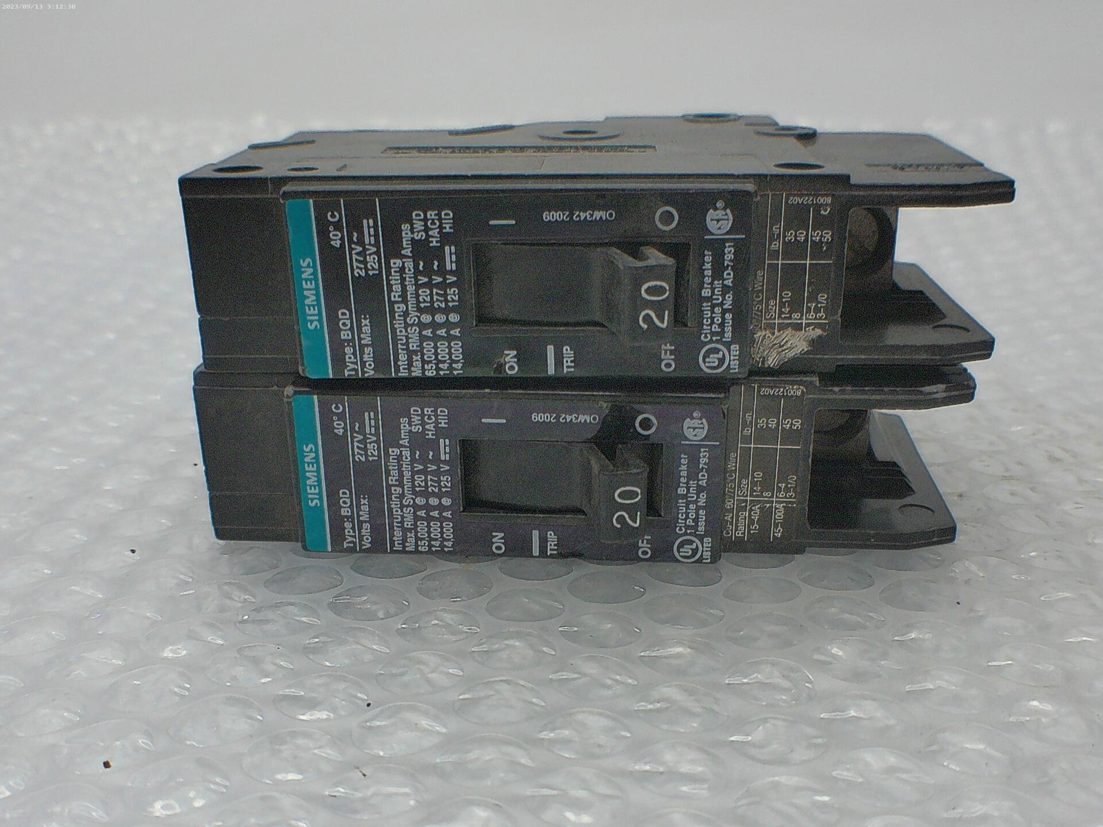 SIEMENS BQD120 BREAKER 1POLE 20AMP LOT OF 2 UNMP