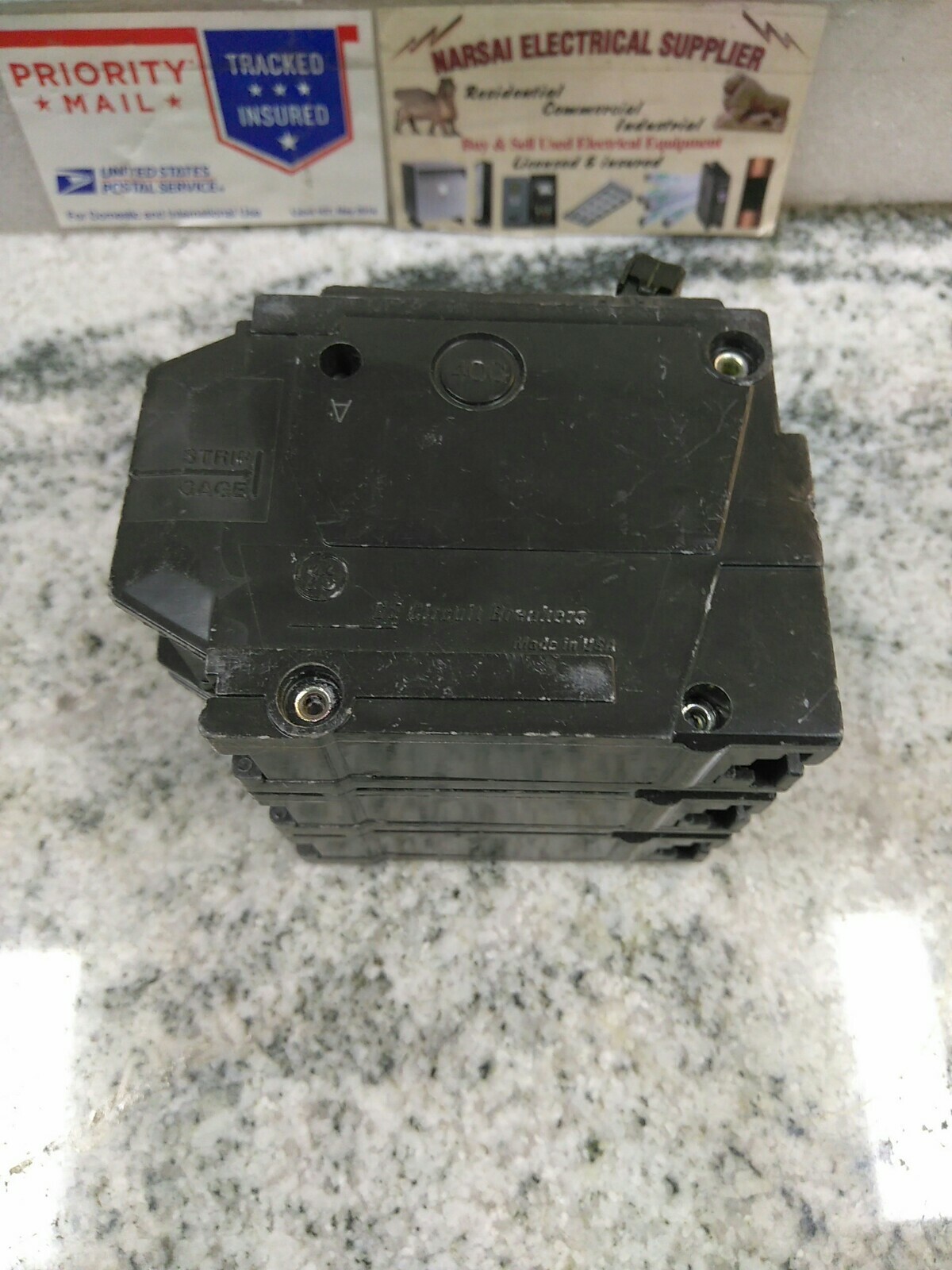 GENERAL ELECTRIC/BREAKER/ THQL32070 /3 POLE /70AMP /240VAC/THQL/GROVE/USE(L182