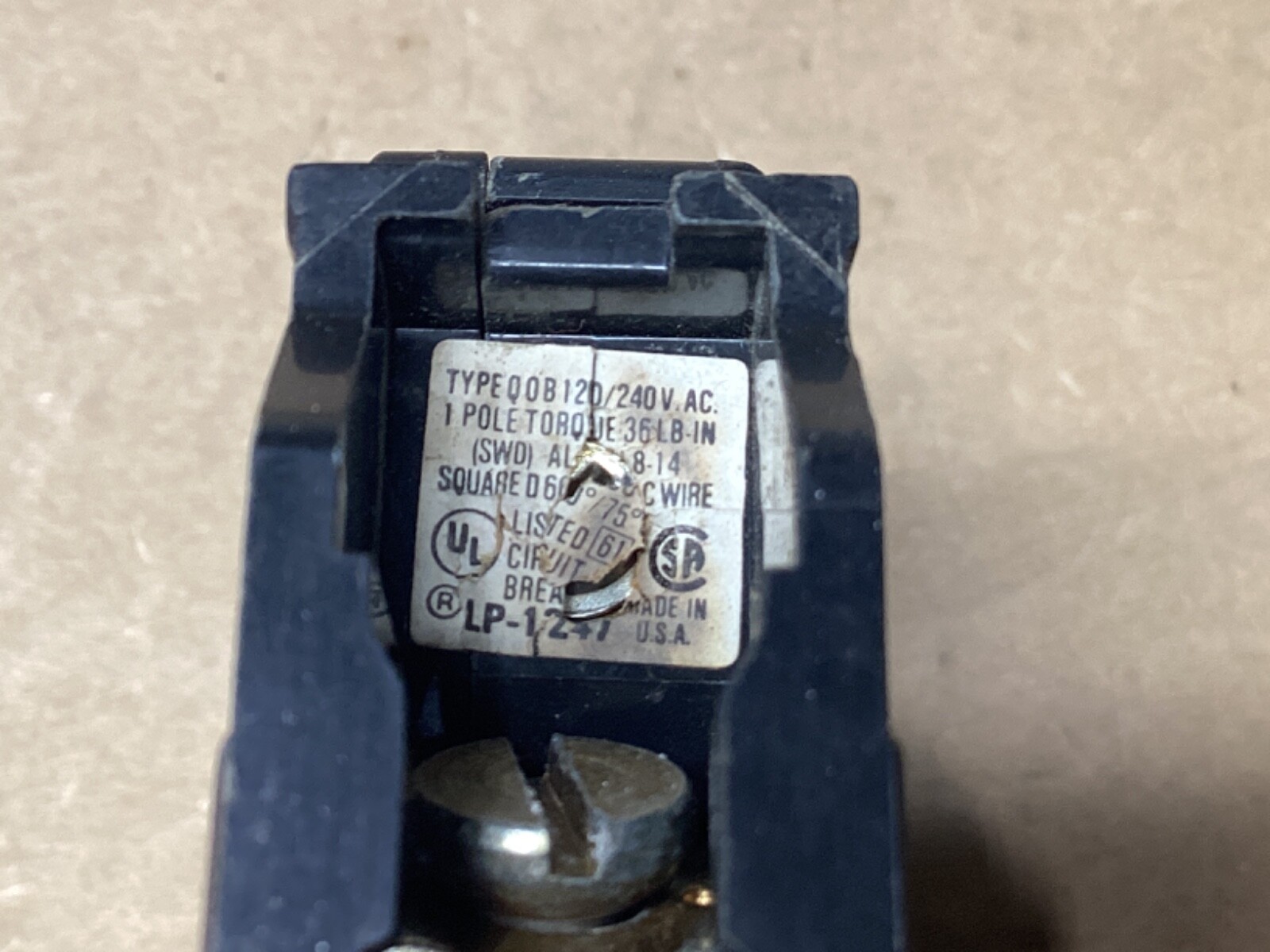 LOT OF 4 SQUARE D QOB120 120V 1 POLE CIRCUIT BREAKER #102D95*CO