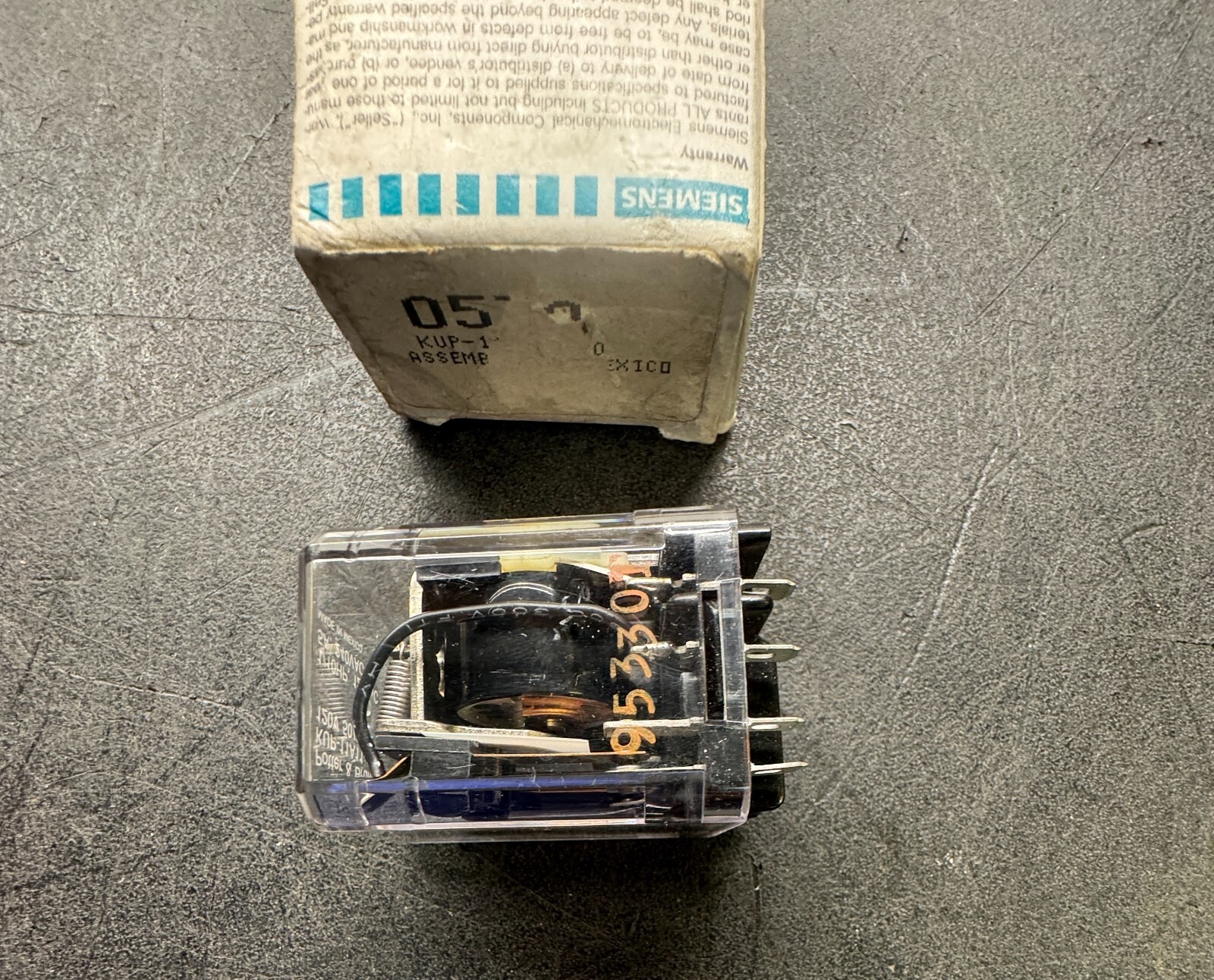 Potter & Brumfield KUP-11A11-120 120V 50/60 HZ Relay