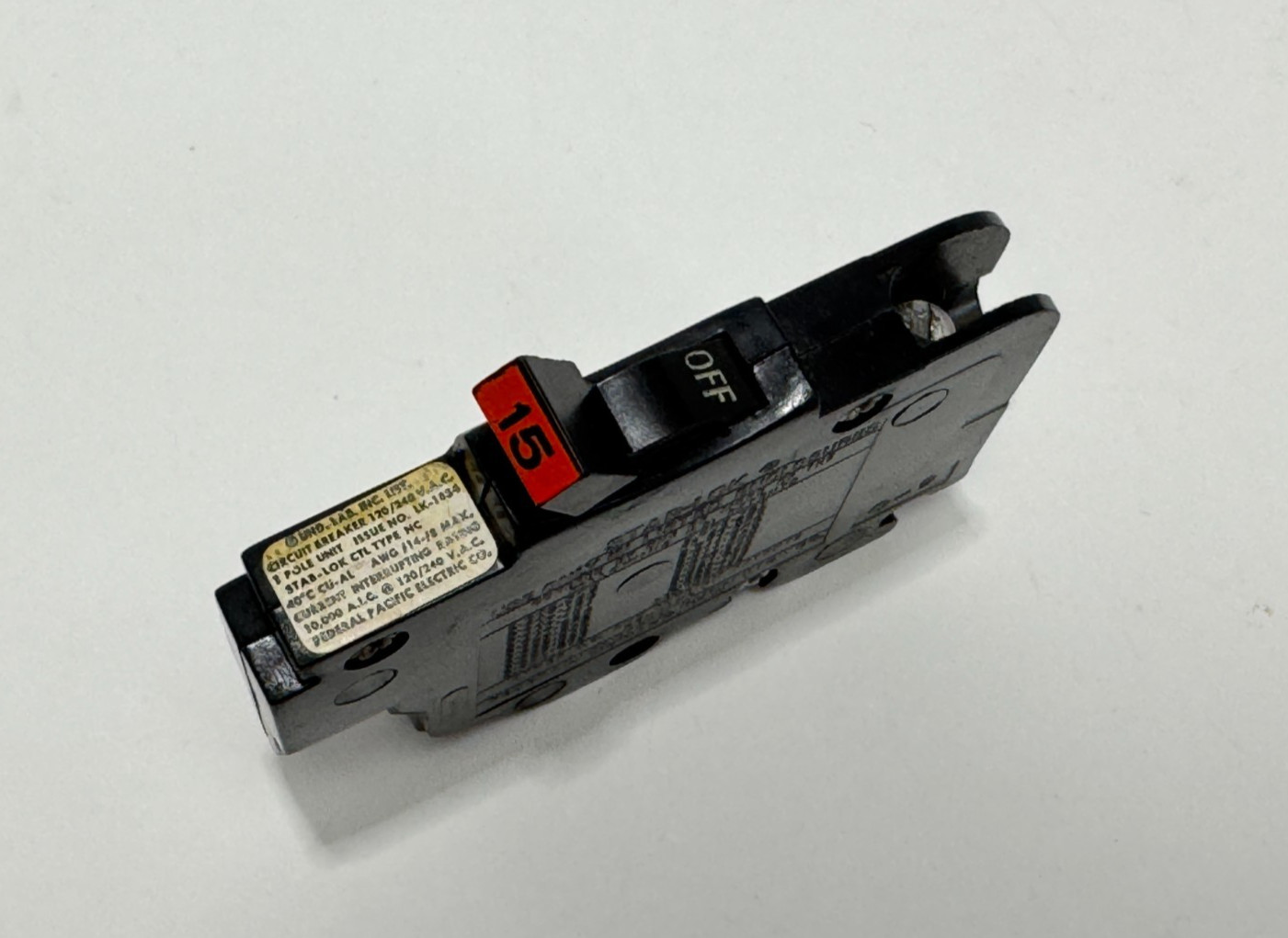 Federal Pacific Electric NC115 1 Pole 15 Amp 120v Stab-Lok Circuit Breaker