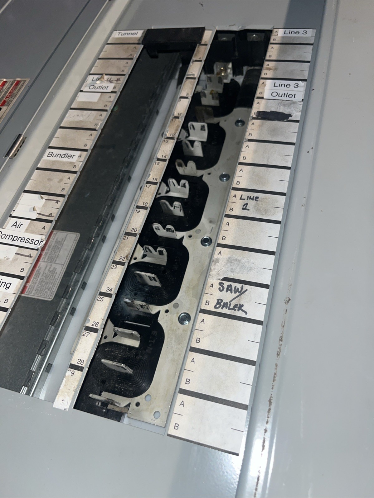 Eaton 3BR3042L200R Panel 200A (A)