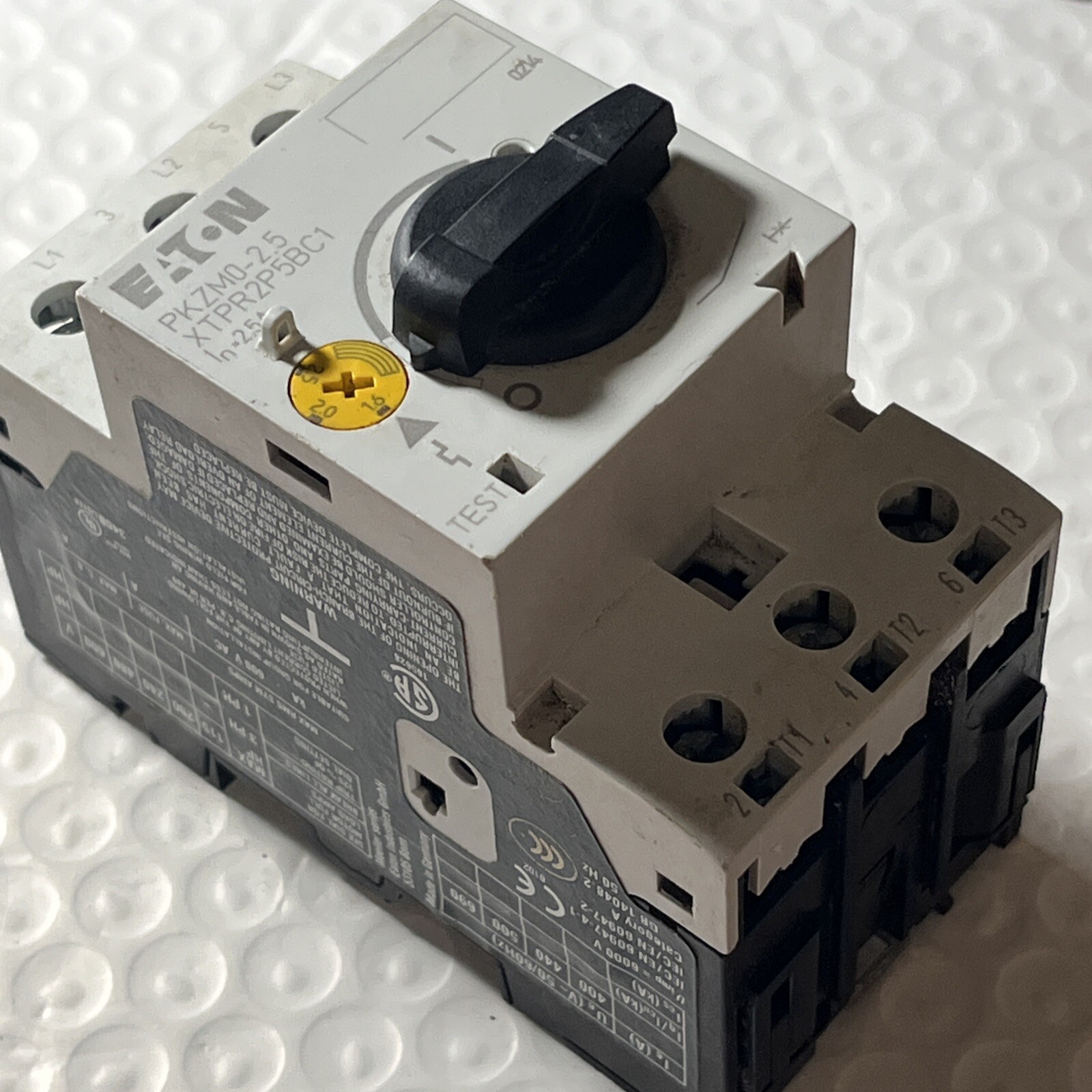 Eaton PKZM0-2.5 Manual Motor Protector 2.5A XTPR2P5BC1, New Open Box