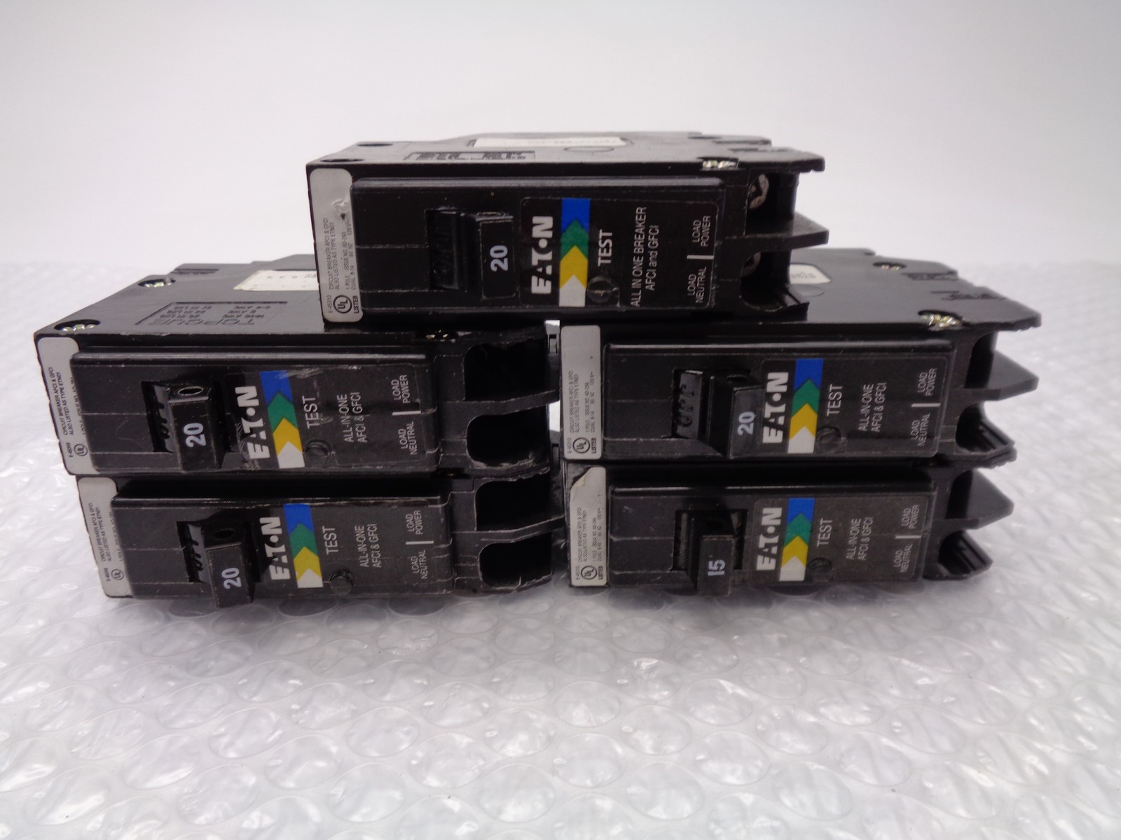 EATON BRPAFGF120 BREAKER 1POLE 20AMPS LOT OF 5 NSNP