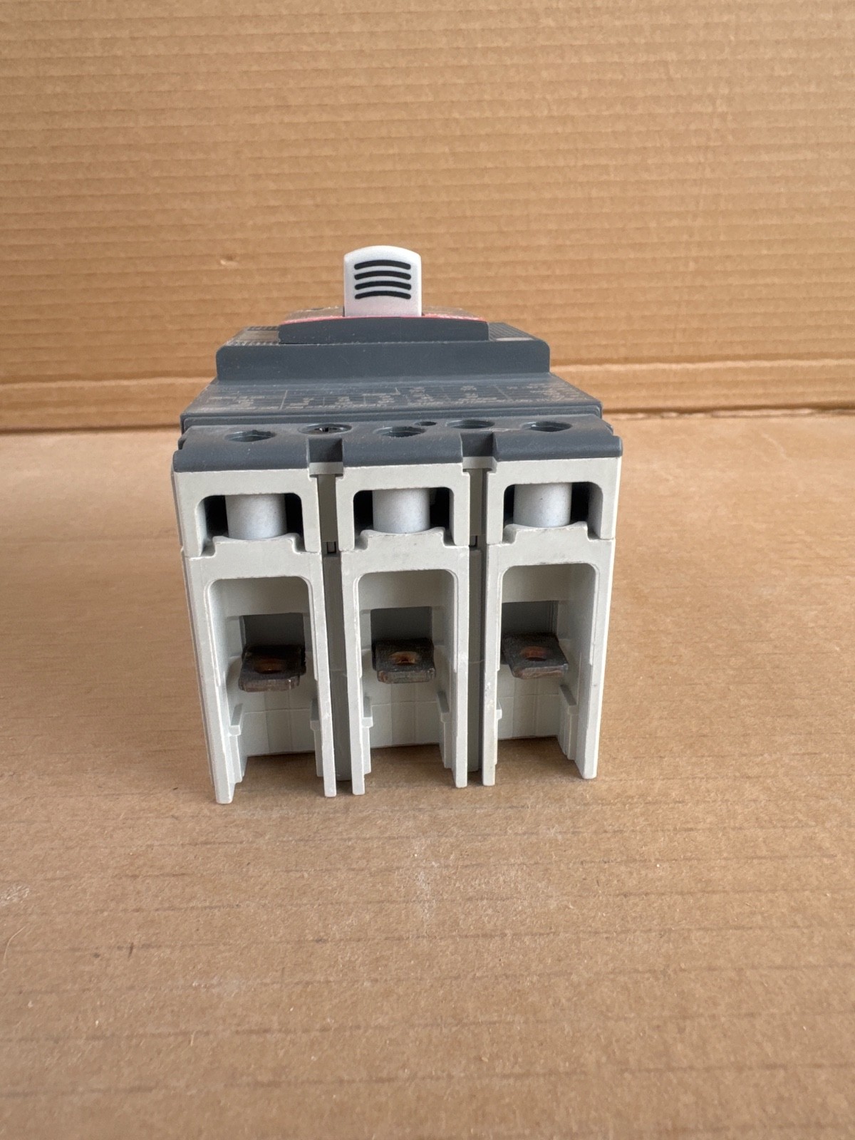 ABB XT1N 160 1SDA067417R1 125 A Circuit Breaker