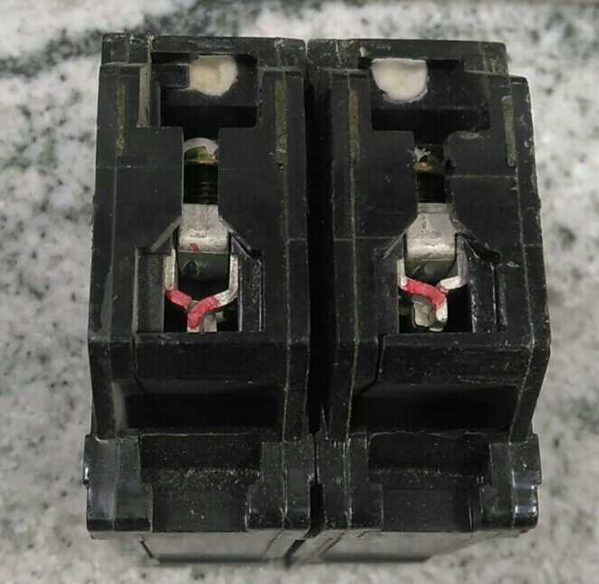 GE/BREAKER/THQL2120/20A/2P/ 120/240VAC/THQL/PLUG-IN/ GROVE/(b4c2)