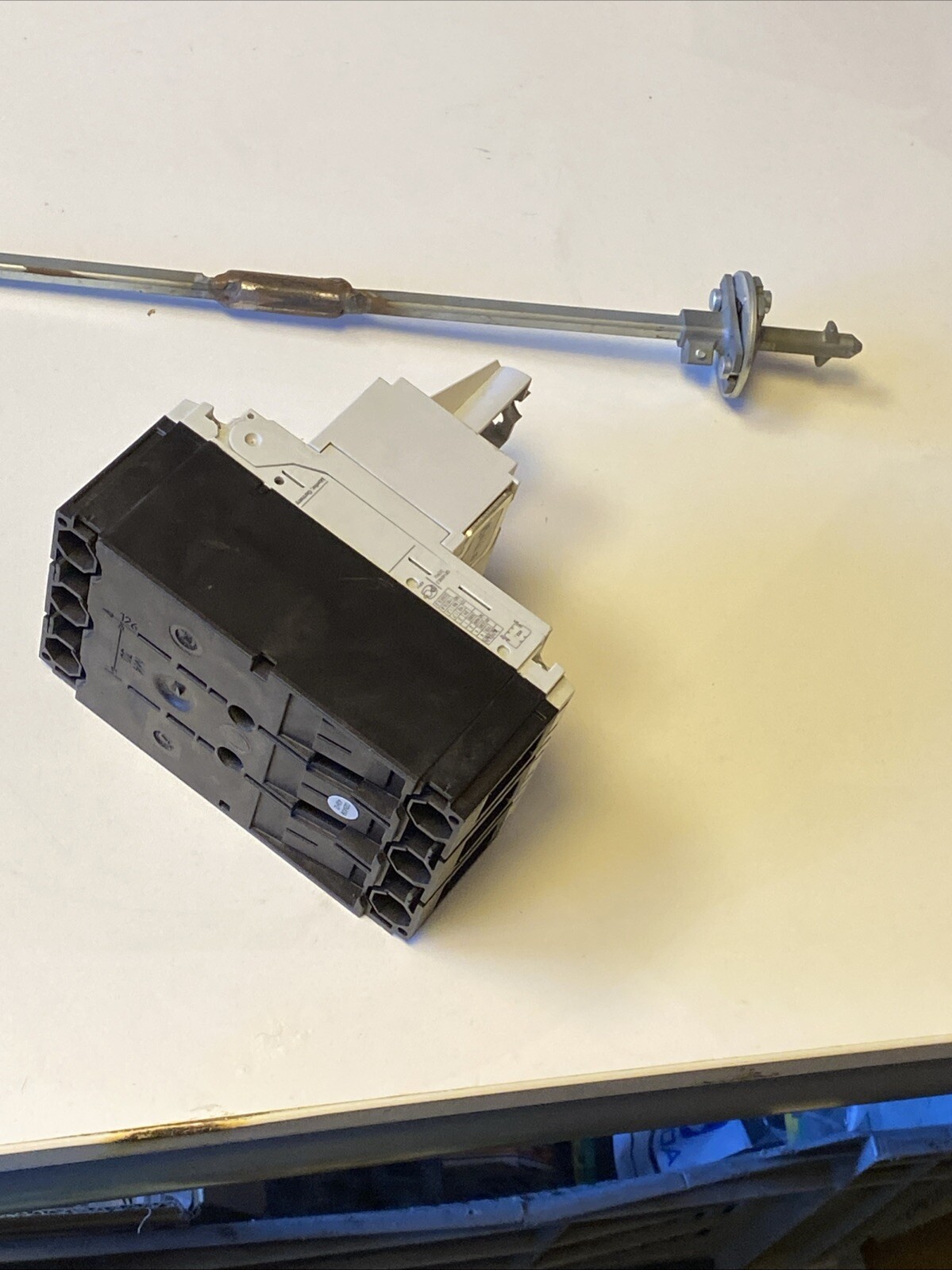 Eaton Moeller NZM1 XDV 125A Circuit Breaker Compact Circuit Breaker – Used