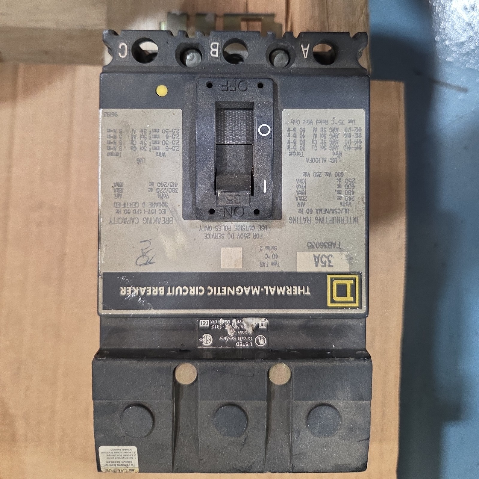 Square D I-Line FAB36035 35A Circuit Breaker 480/600V 3 Pole Type FAB 35 Amp 3P
