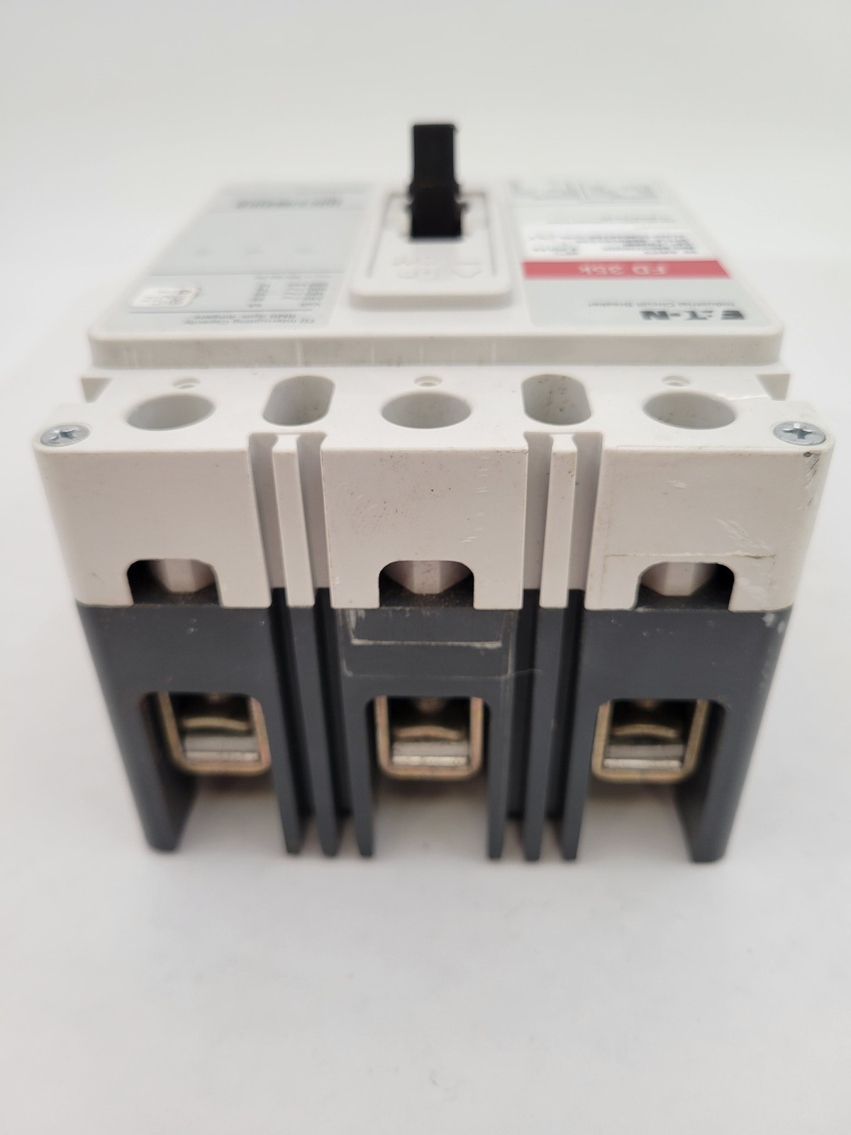Eaton FD3090 Circuit Breaker 90A 3P 600V Red FD 35K