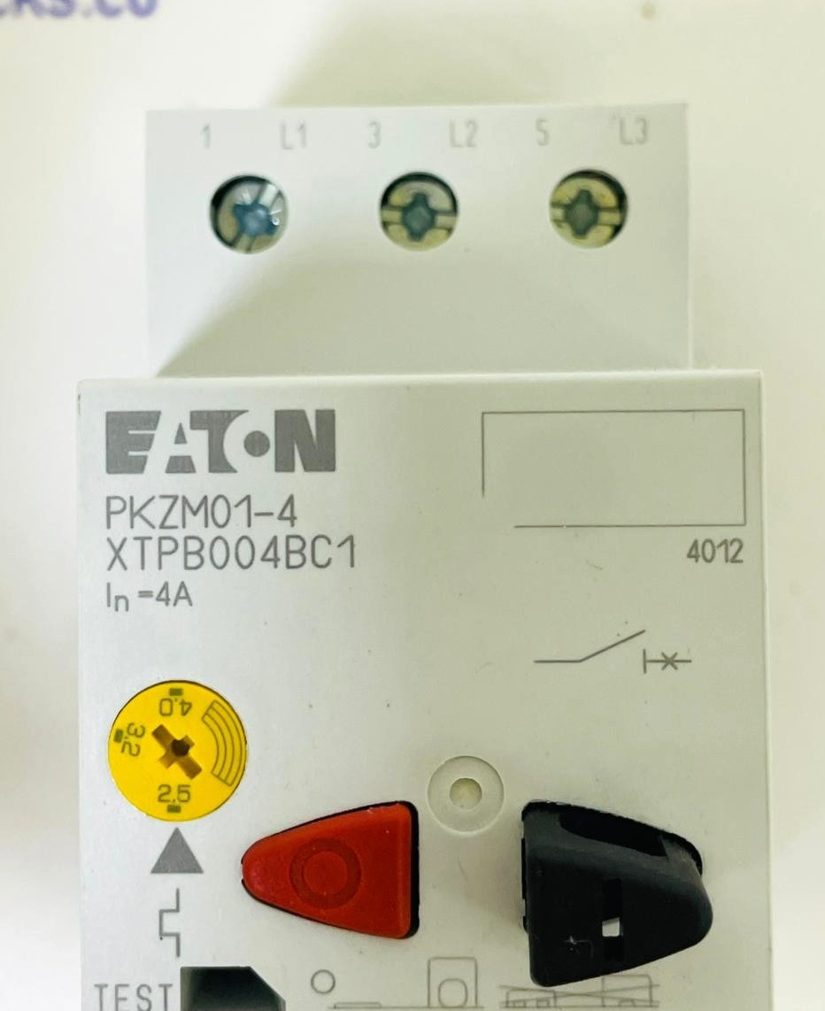Eaton PKZM01-4 Motor Protection Circuit Breaker XTPB004BC1 2.5-4A 3-Pole