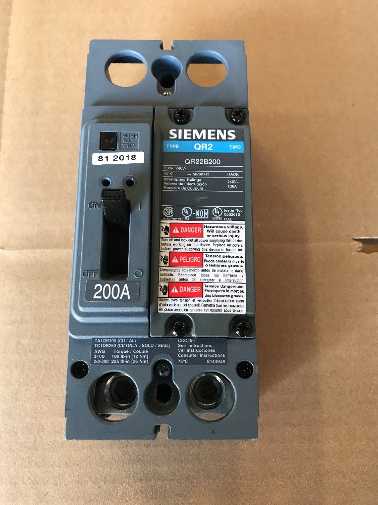 SIEMENS QR22B200 2 Pole 200 Amp QR2 Circuit Breaker New No Box