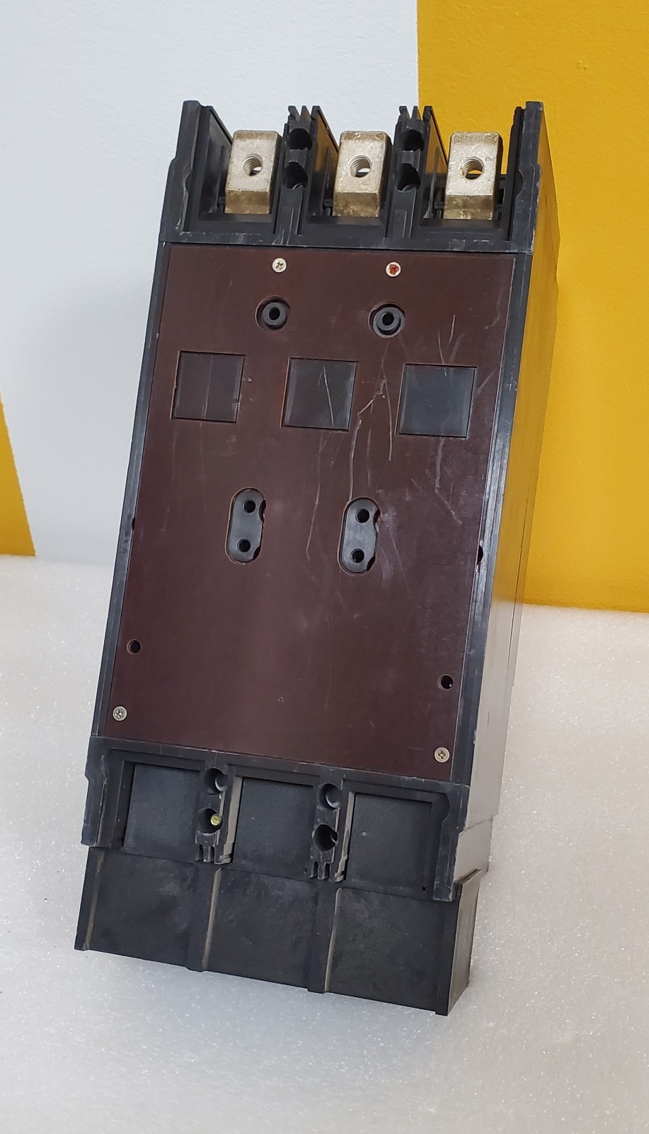 GE 400 Amp Circuit Breaker 3 Pole 480 VAC TLB434400 MAG ADJ MADE IN ITALY TESTED