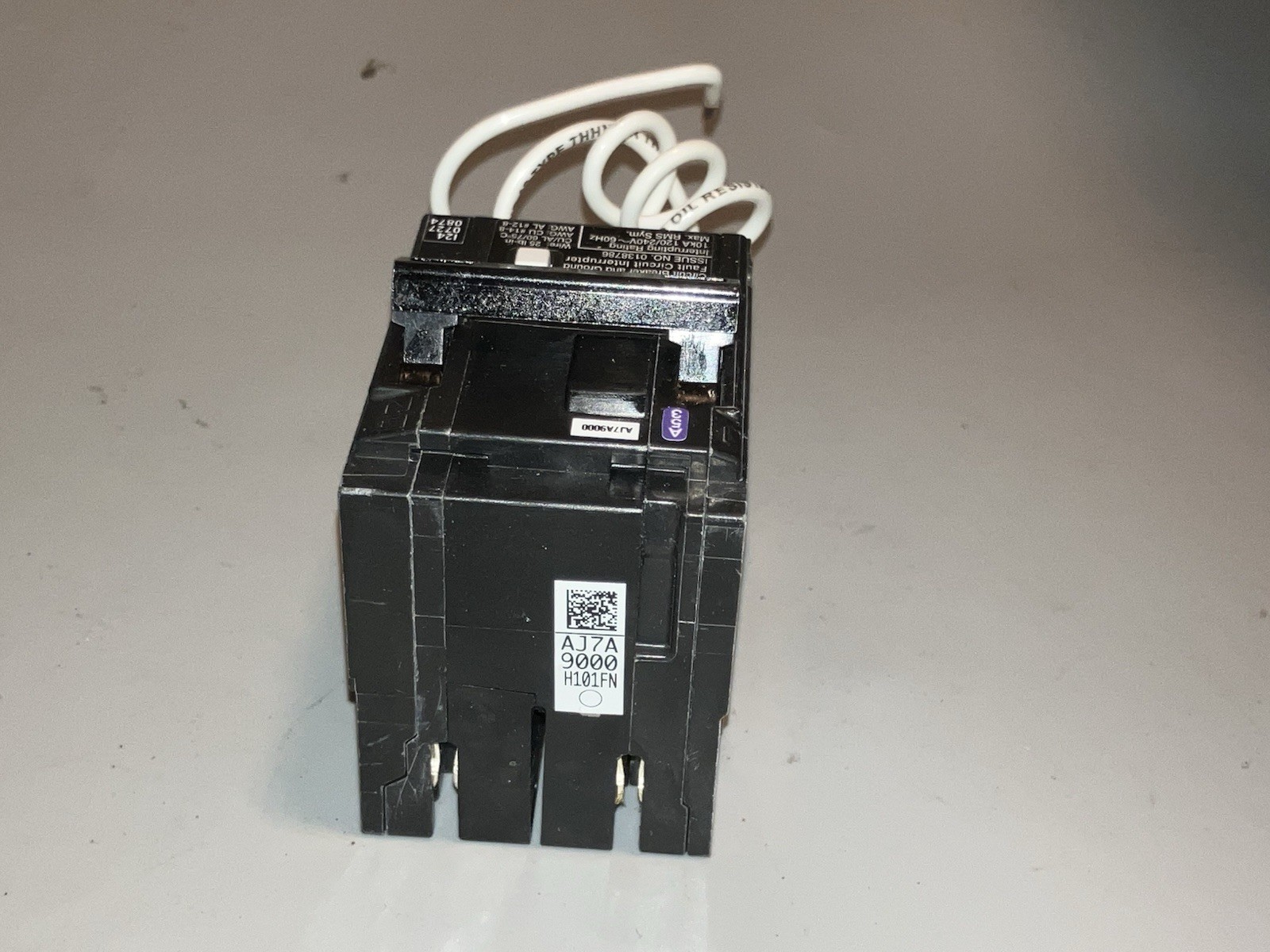 Siemens QPFB 20 Amp 2-Pole GFCI Circuit Breaker Q220GFP New Without Box