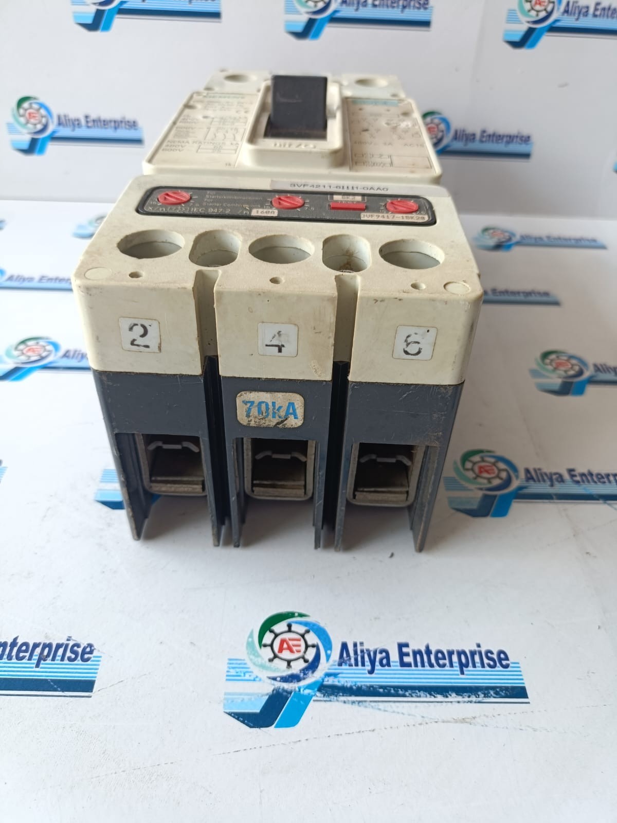 SIEMENS 3VF4 160A 3POLE CIRCUIT BREAKER FREE FAST SHIPPING