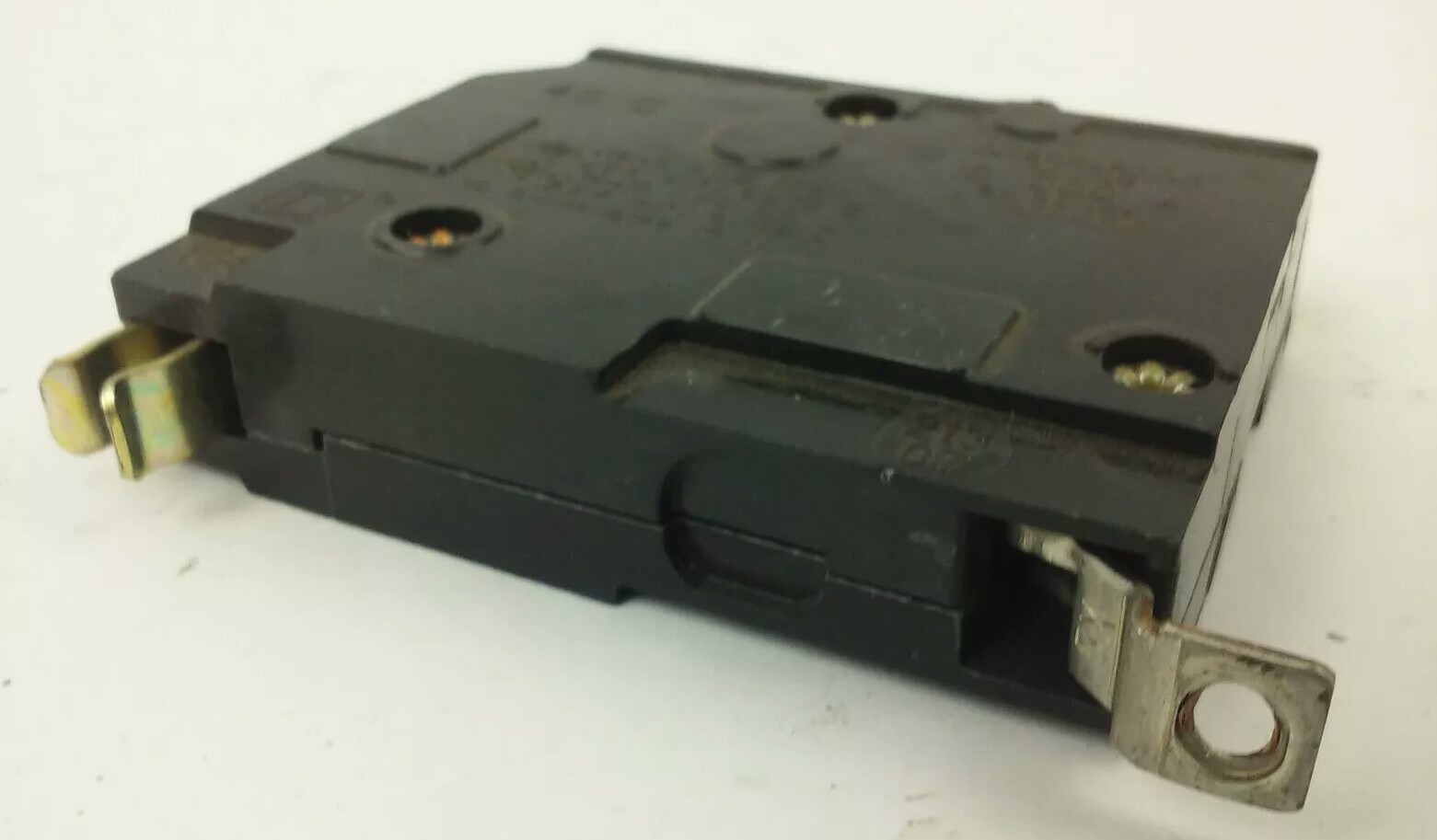  SQUARE D QOB110 CIRCUIT BREAKER, 1 POLE, 10 AMP, 120/240V, 10KA, 50/60HZ, QOB