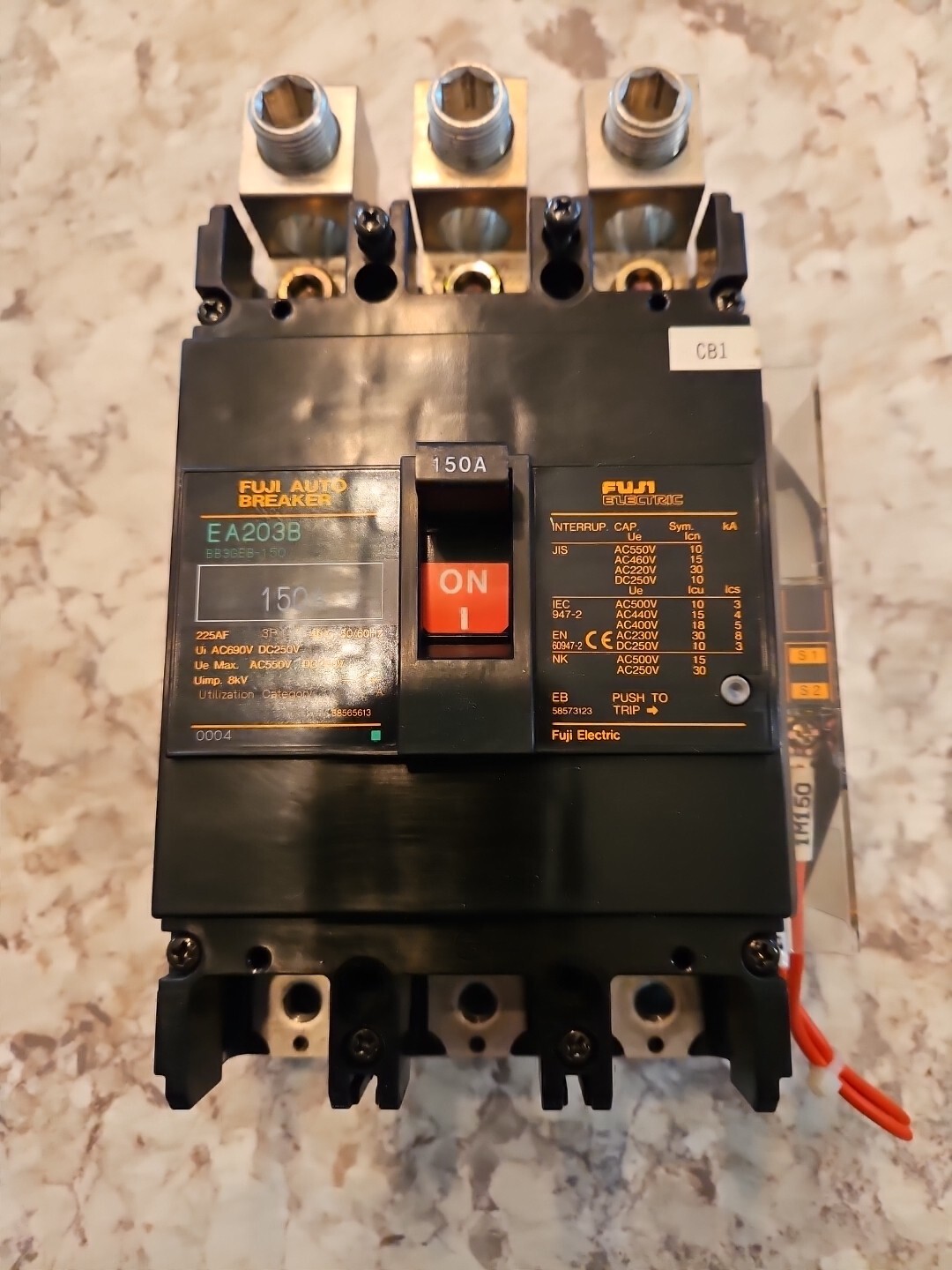 FUJI EA203B BB3GEB-150 150AMP 3POLE CIRCUIT BREAKER