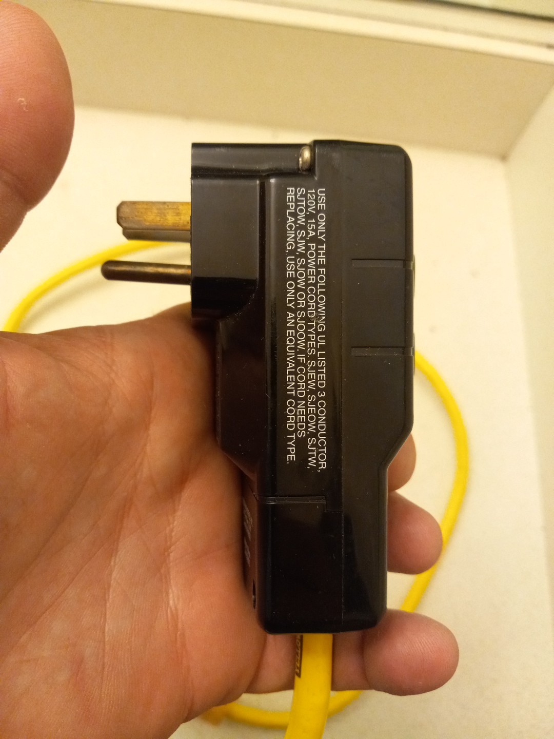 Woods Yellow Jacket GFCI/DDFT Ground Fault Circuit Interrupter 15A 6FT